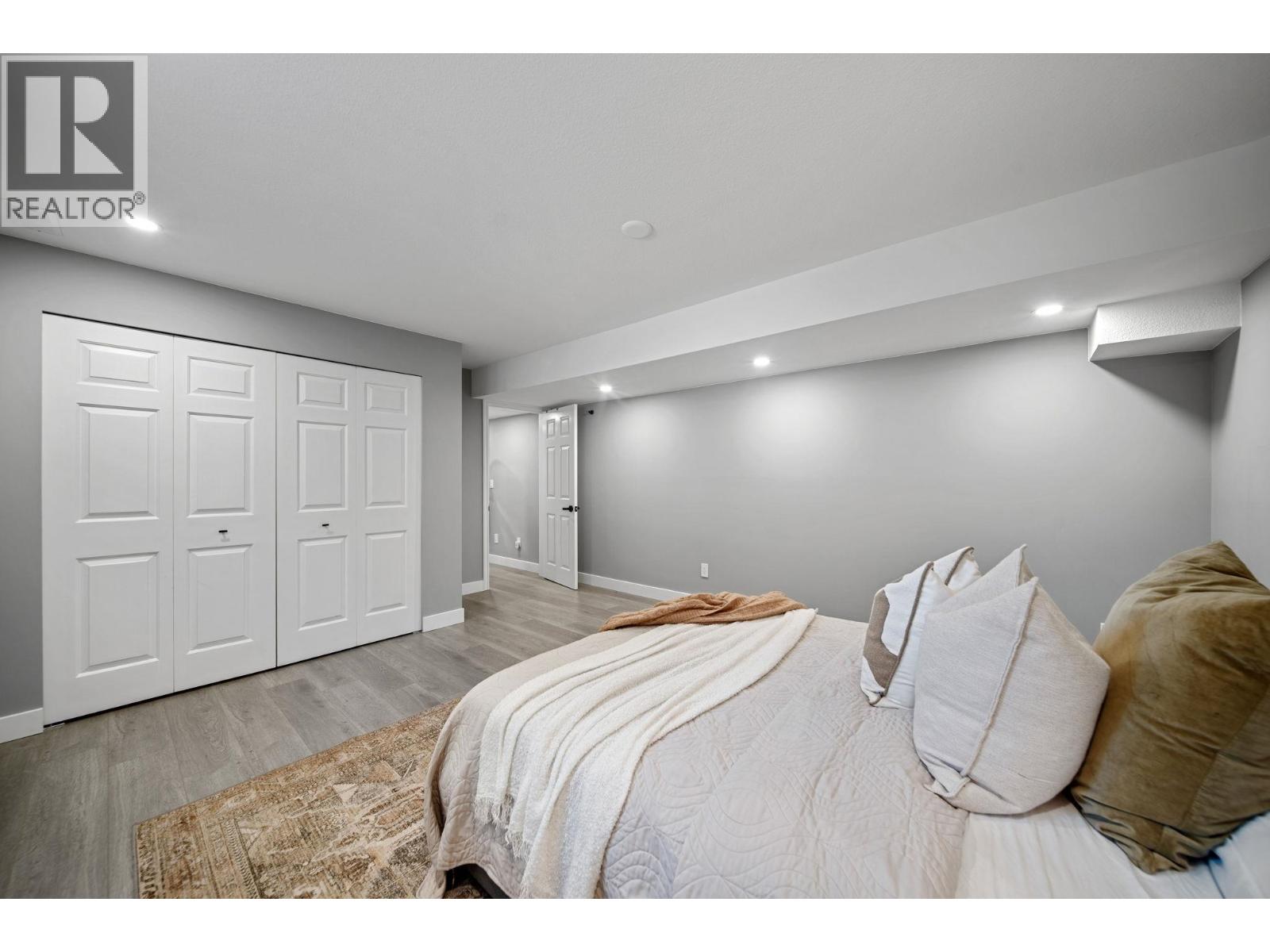 2480 Gale Avenue, Coquitlam, British Columbia  V3K 6B6 - Photo 31 - R3162258