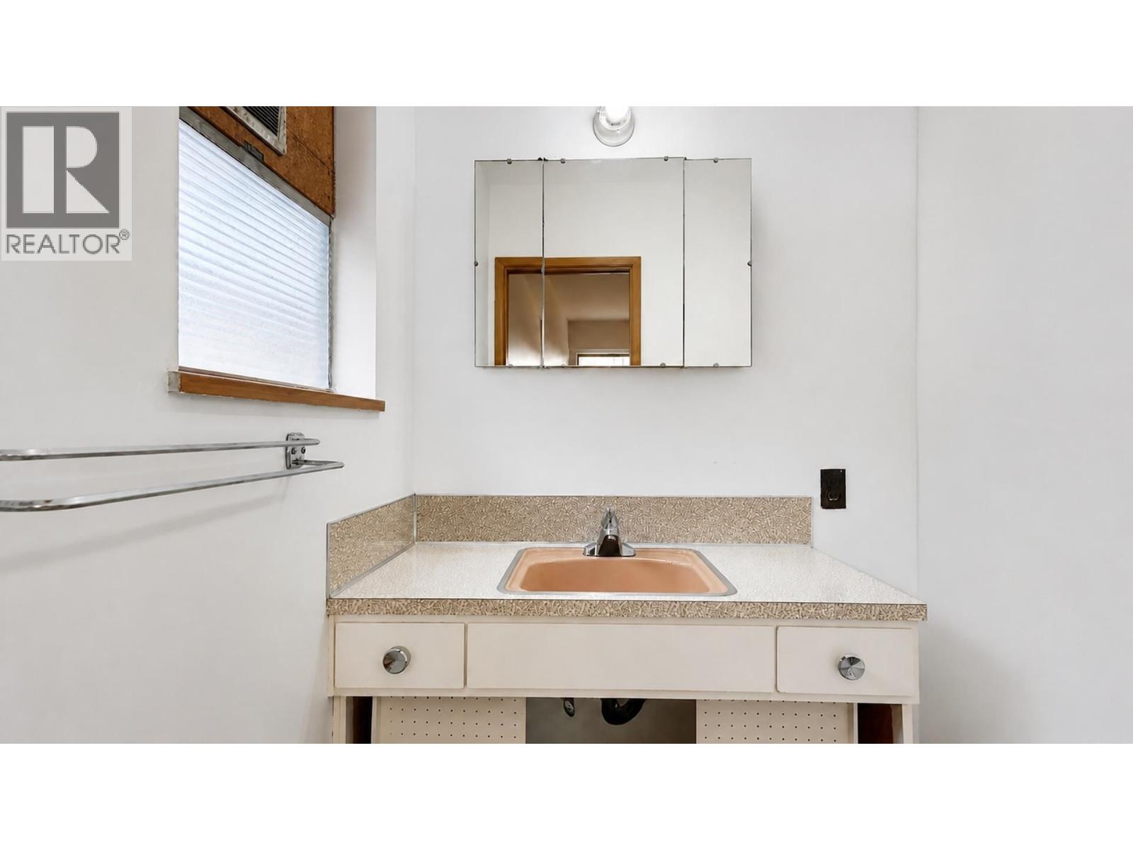 817 W 64th Avenue, Vancouver, British Columbia  V6P 2L5 - Photo 21 - R3162283