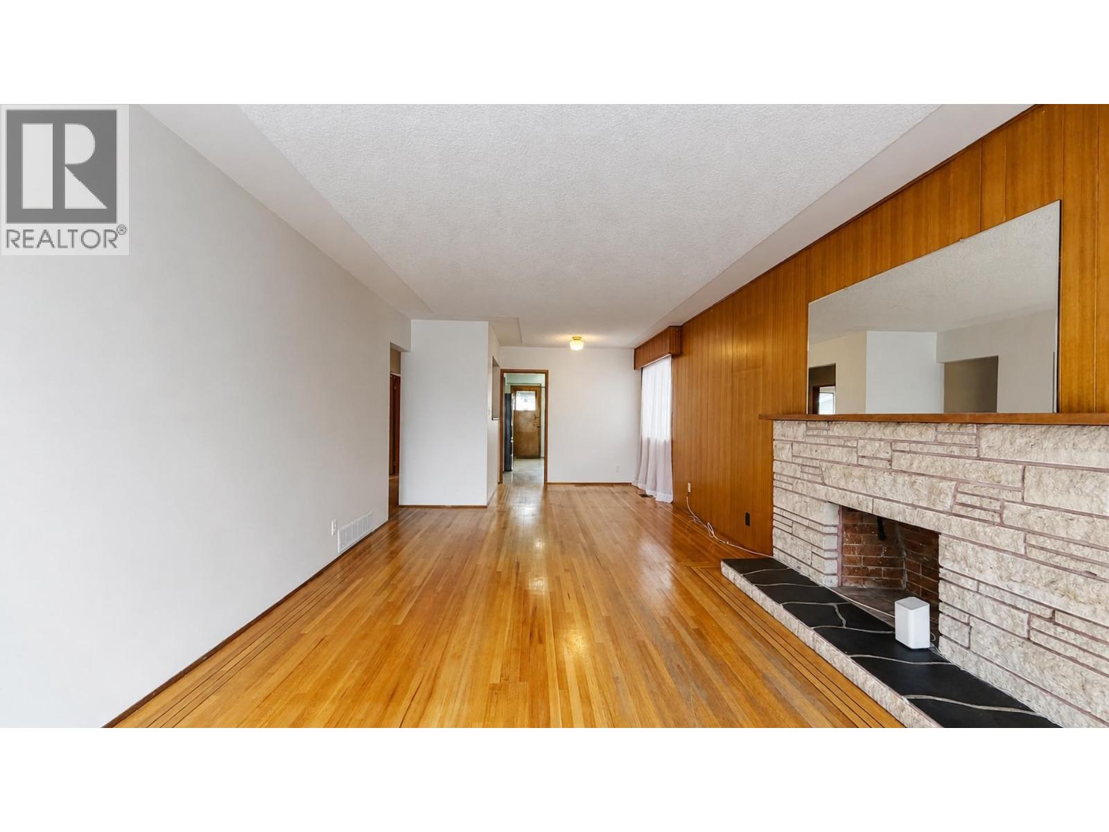 817 W 64th Avenue, Vancouver, British Columbia  V6P 2L5 - Photo 4 - R3162283