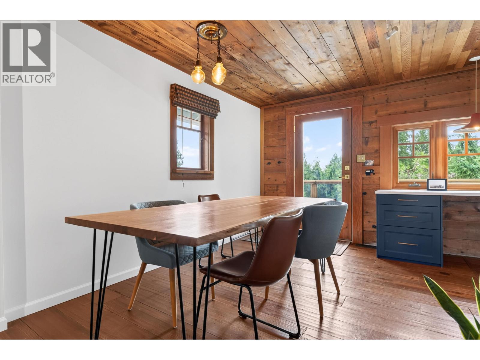 1371 Borthwick Road, North Vancouver, British Columbia  V7K 1X9 - Photo 14 - R3162299