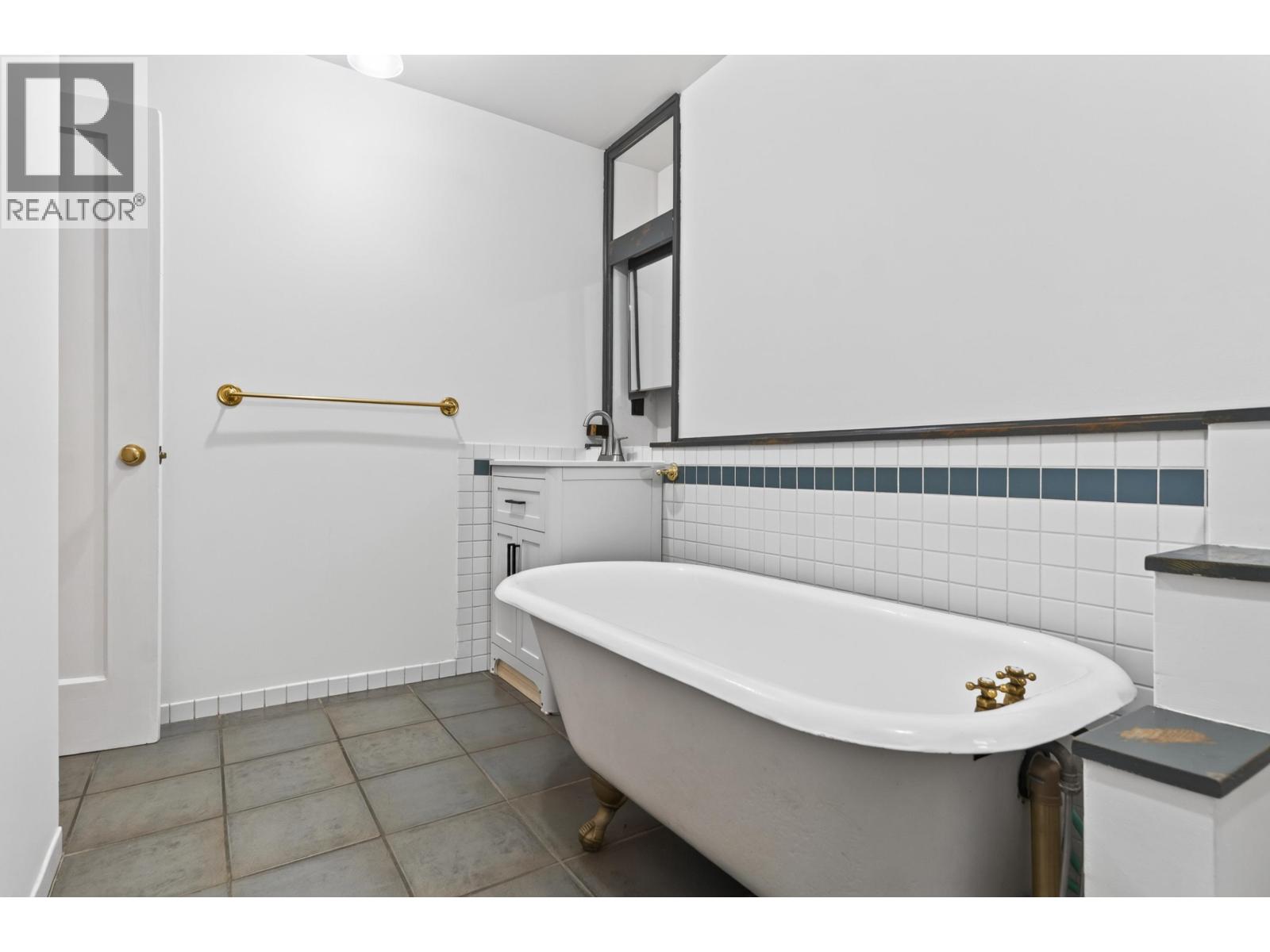 1371 Borthwick Road, North Vancouver, British Columbia  V7K 1X9 - Photo 17 - R3162299