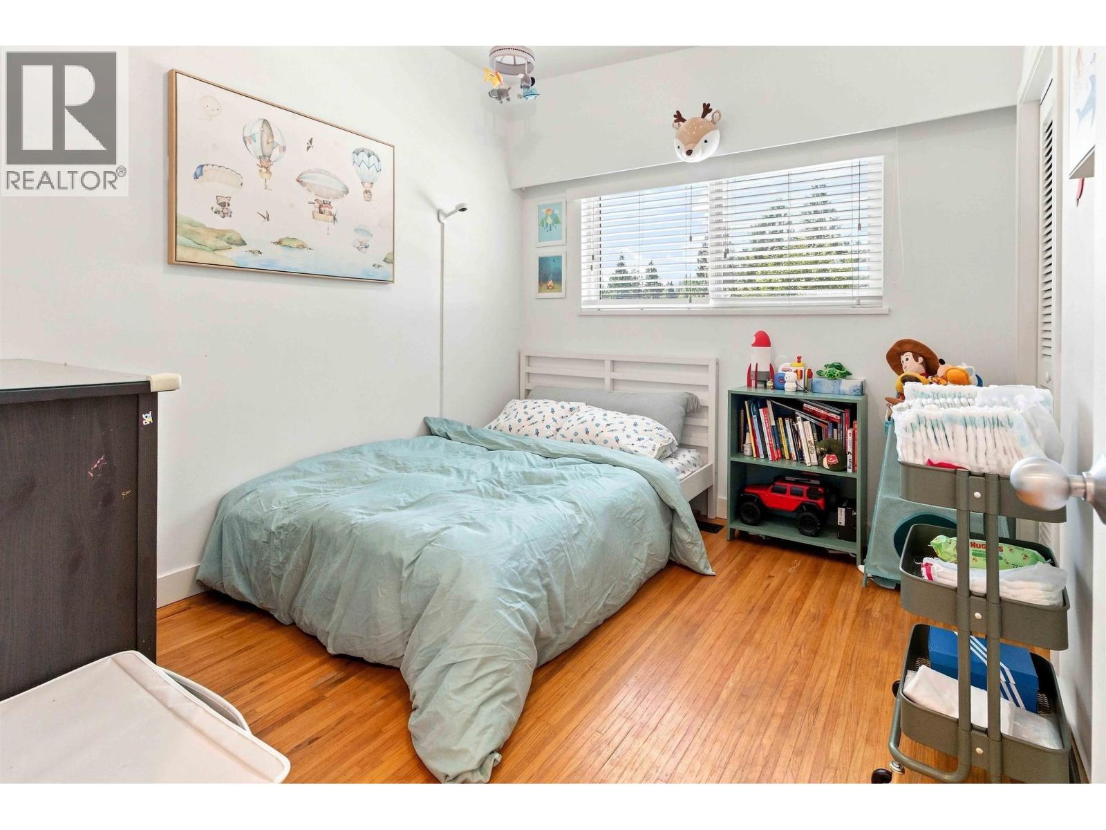 2285 Tompkins Crescent, North Vancouver, British Columbia  V7H 2E2 - Photo 13 - R3162317