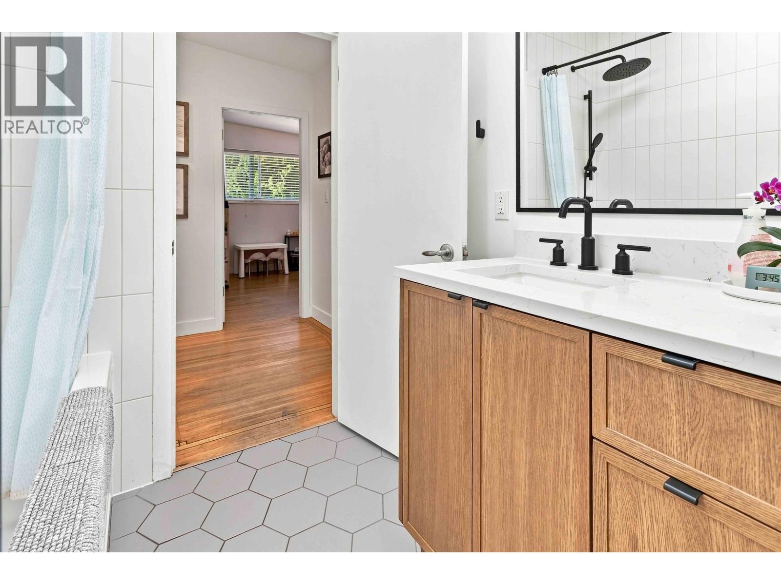 2285 Tompkins Crescent, North Vancouver, British Columbia  V7H 2E2 - Photo 18 - R3162317