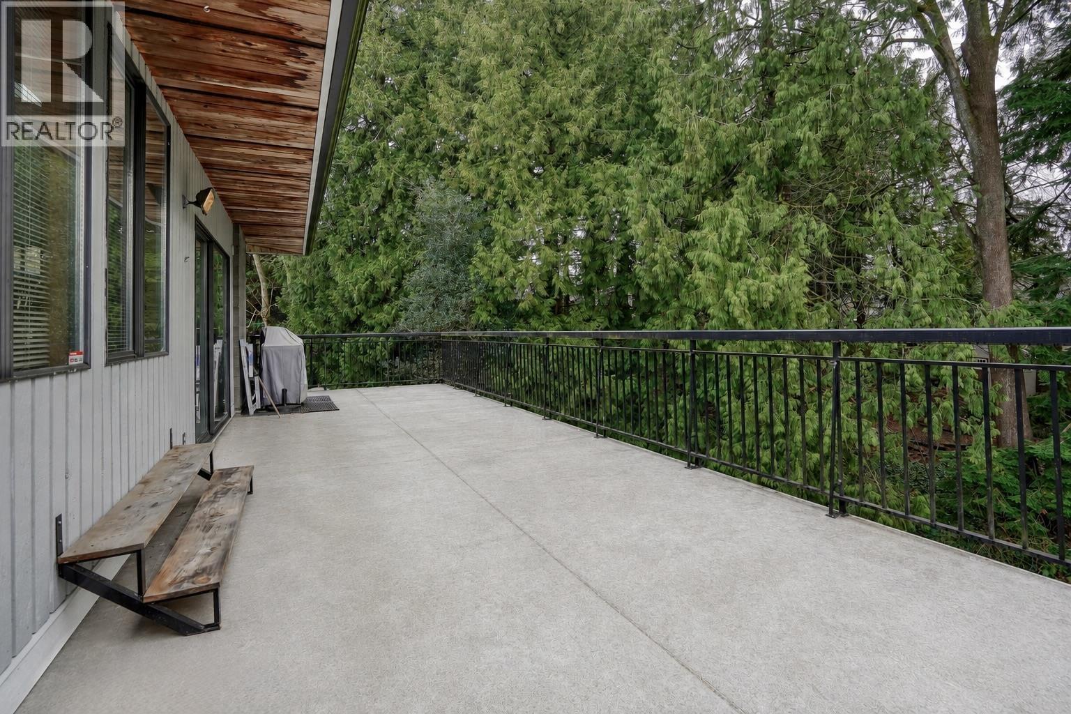 2030 Jordan Drive, Burnaby, British Columbia  V5B 4E8 - Photo 30 - R3162328