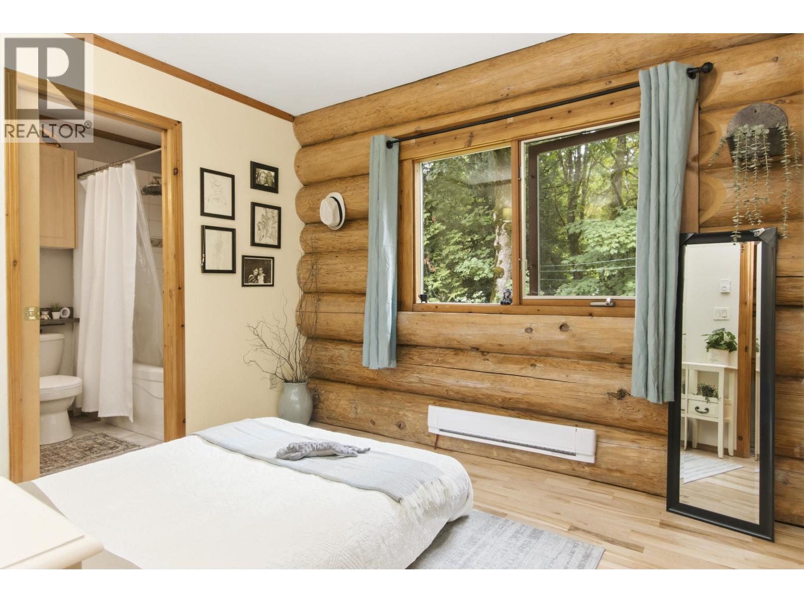 2020 Paradise Valley Road, Squamish, British Columbia  V0N 1H0 - Photo 17 - R3162341
