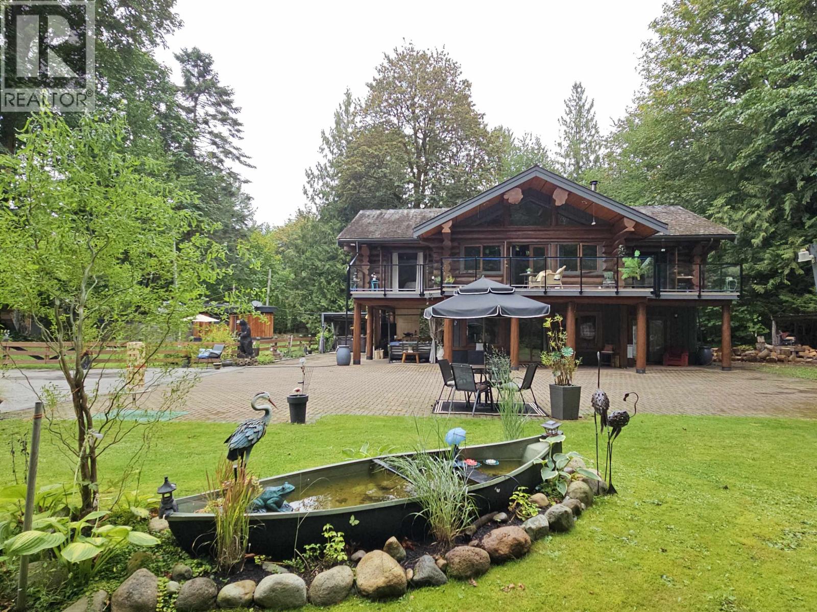 2020 Paradise Valley Road, Squamish, British Columbia  V0N 1H0 - Photo 2 - R3162341