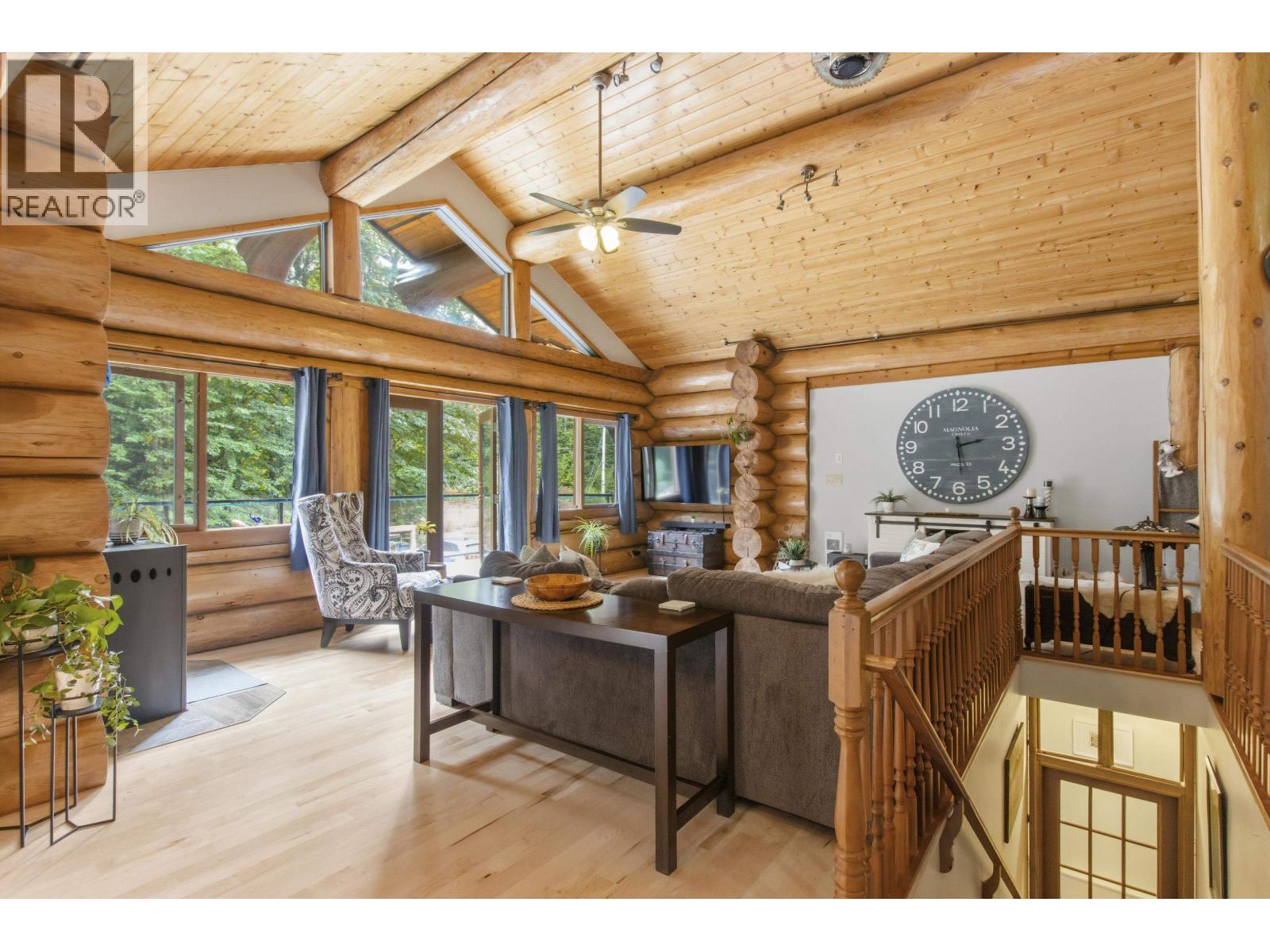 2020 Paradise Valley Road, Squamish, British Columbia  V0N 1H0 - Photo 7 - R3162341