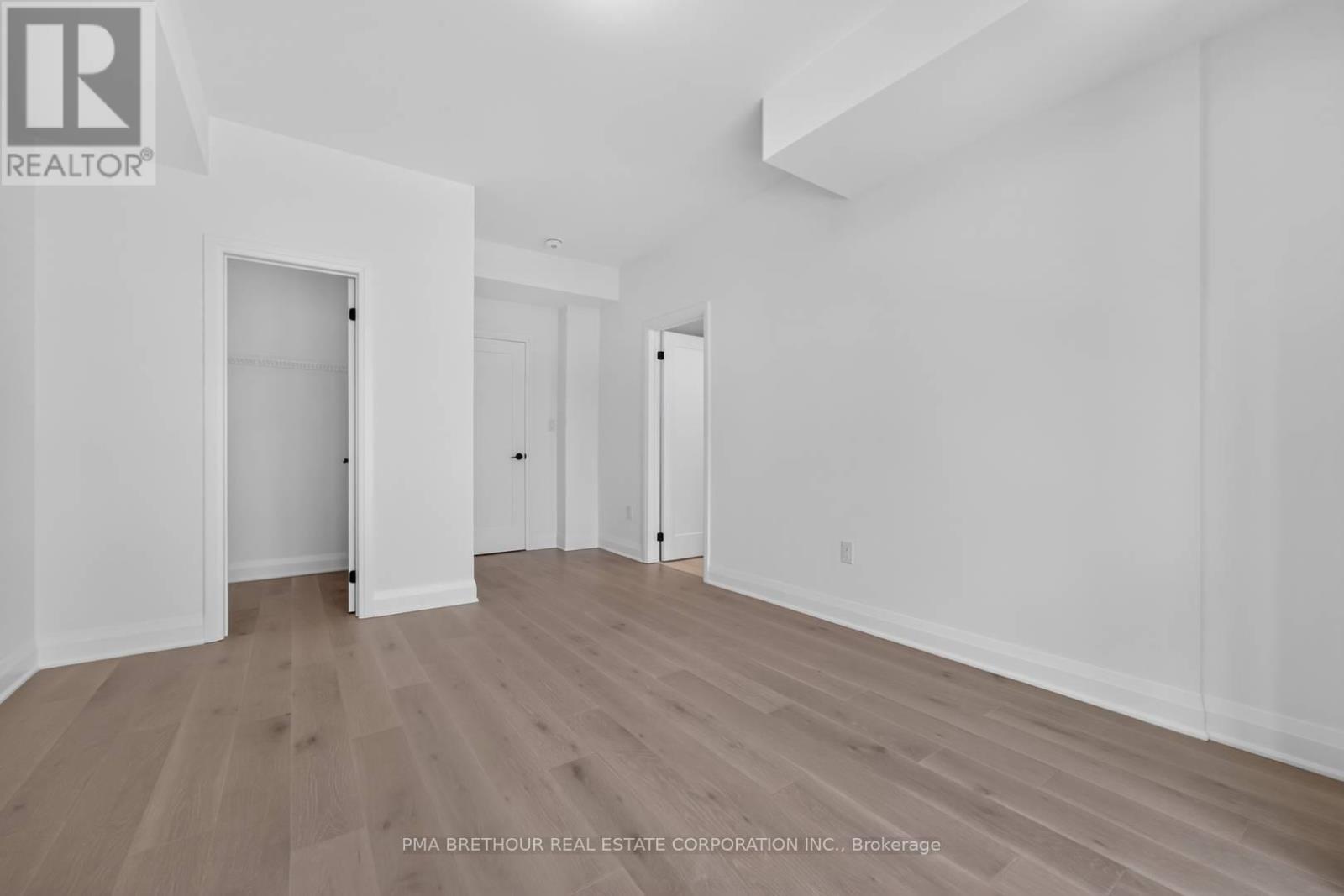59 Alton Crescent, Vaughan, Ontario  L4J 4R3 - Photo 11 - N13755770