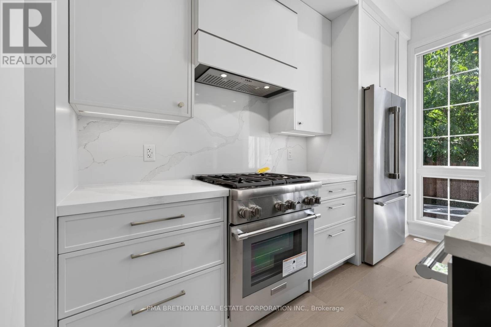 59 Alton Crescent, Vaughan, Ontario  L4J 4R3 - Photo 6 - N13755770