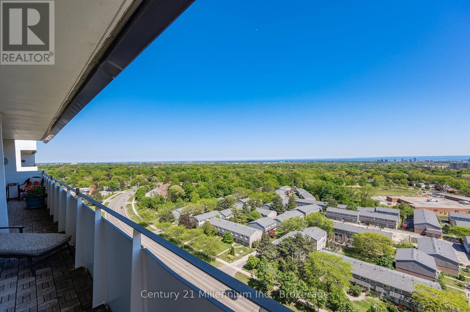 1605 - 2055 Upper Middle Road, Burlington (Brant Hills), Ontario  L7P 3P4 - Photo 18 - W13755656