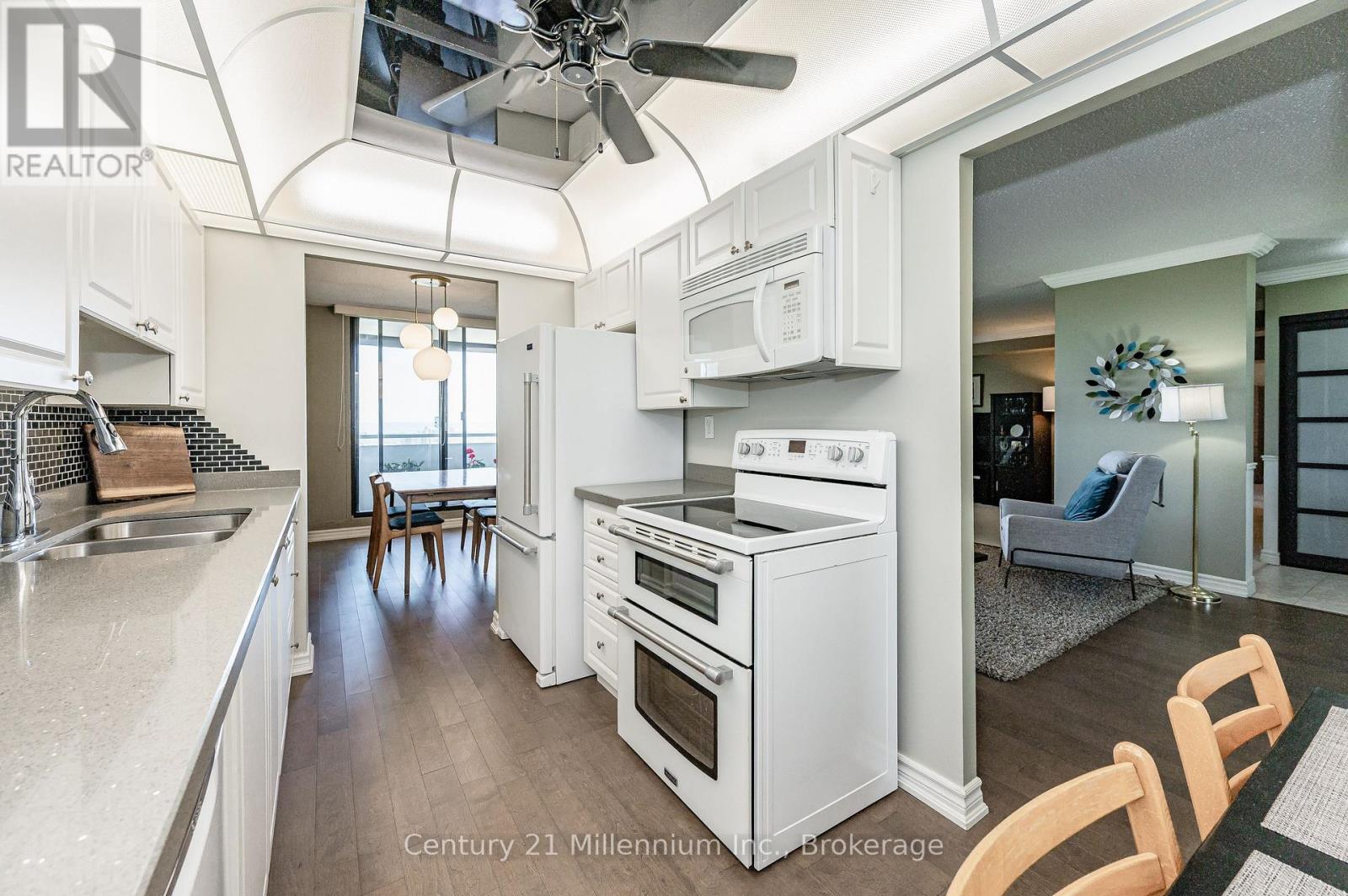 1605 - 2055 Upper Middle Road, Burlington (Brant Hills), Ontario  L7P 3P4 - Photo 23 - W13755656