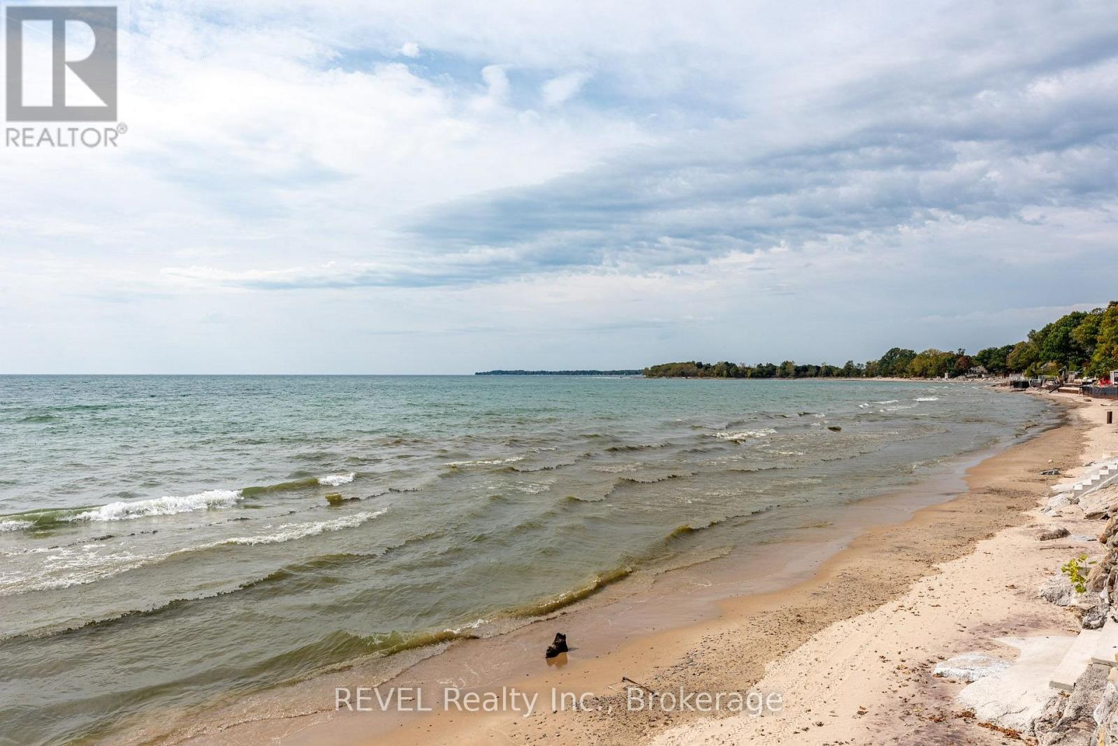 10417 Lakeshore Road, Wainfleet, Ontario  L3K 5V4 - Photo 2 - X13728236