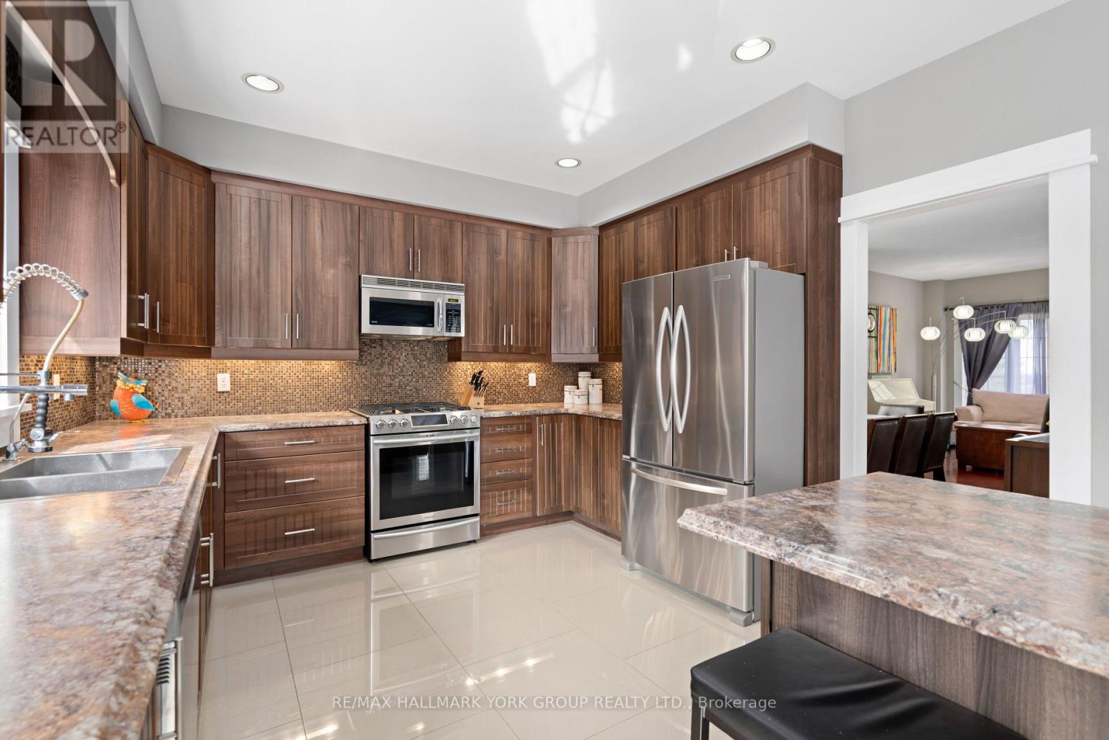59 Carley Crescent, Barrie (Painswick South), Ontario  L4N 0M8 - Photo 13 - S13755690