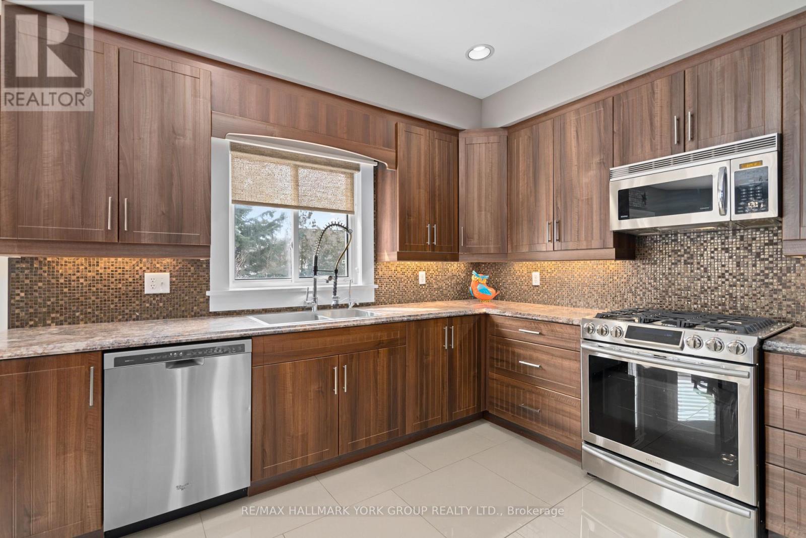 59 Carley Crescent, Barrie (Painswick South), Ontario  L4N 0M8 - Photo 14 - S13755690