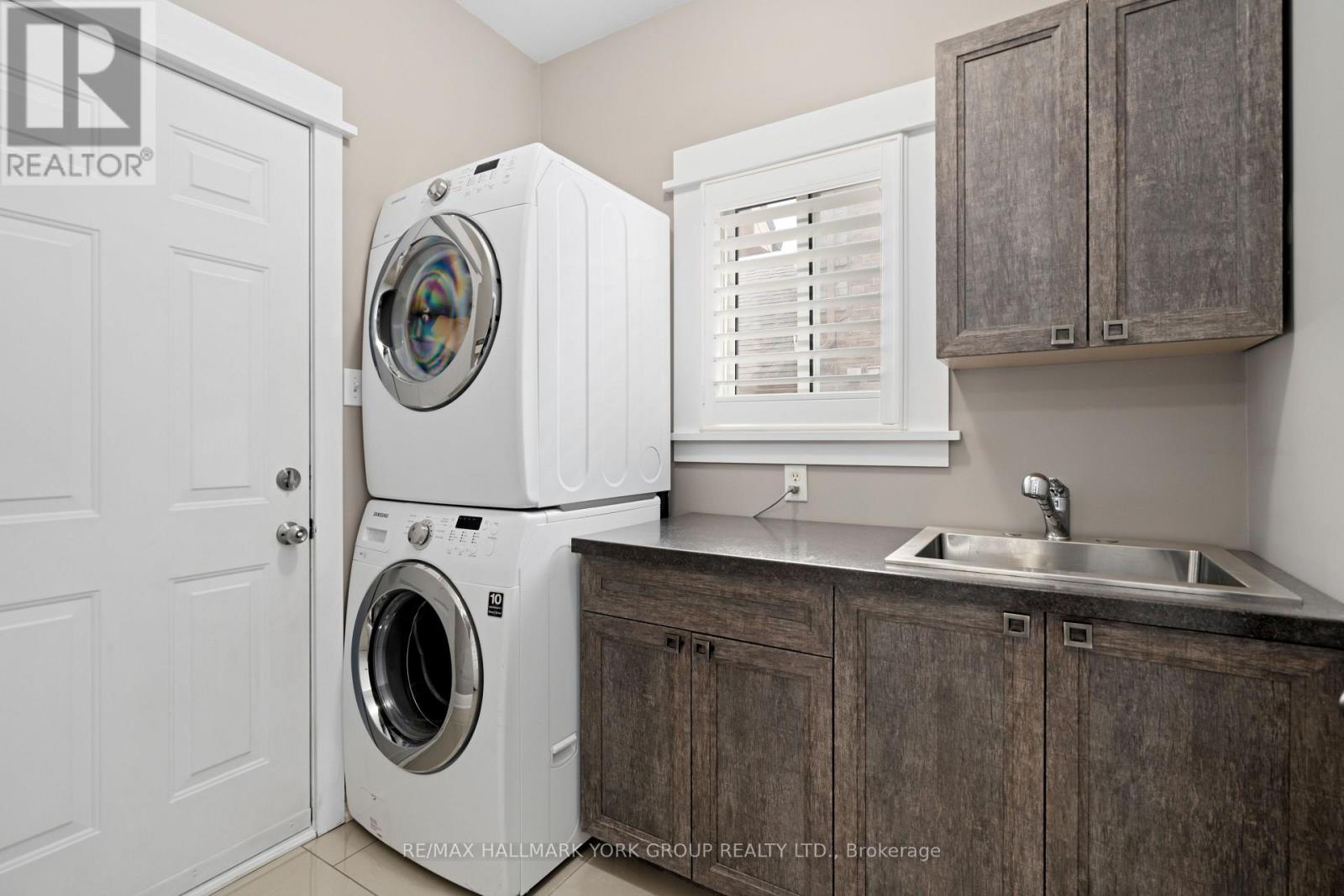 59 Carley Crescent, Barrie (Painswick South), Ontario  L4N 0M8 - Photo 7 - S13755690