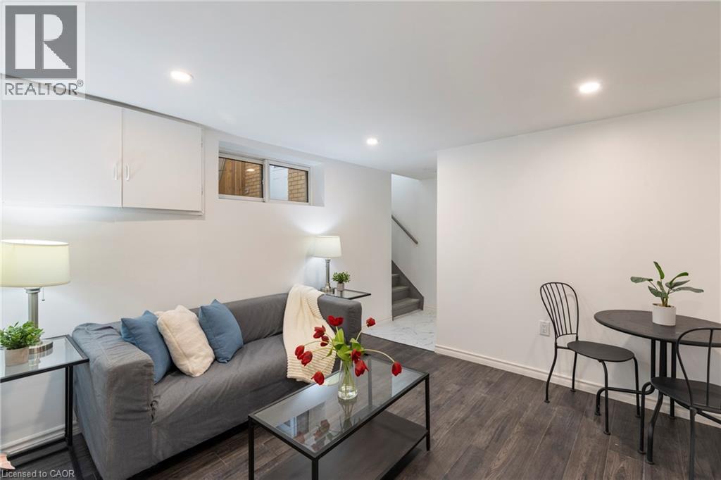 7 Purdy Crescent Unit# 2, Hamilton, Ontario  L9A 3B4 - Photo 2 - 40861341