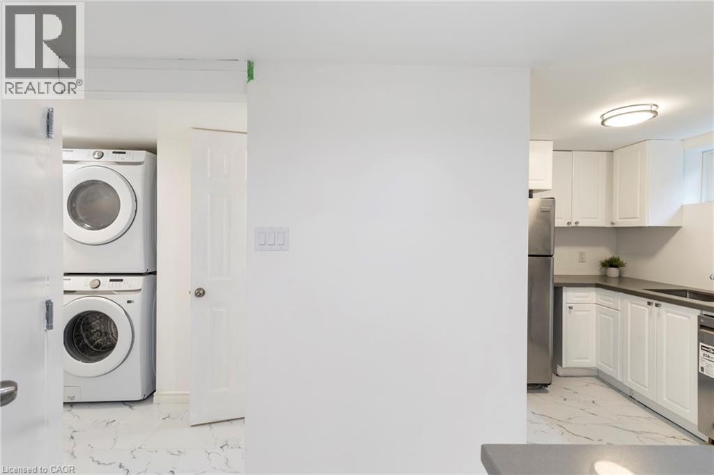 7 Purdy Crescent Unit# 2, Hamilton, Ontario  L9A 3B4 - Photo 7 - 40861341