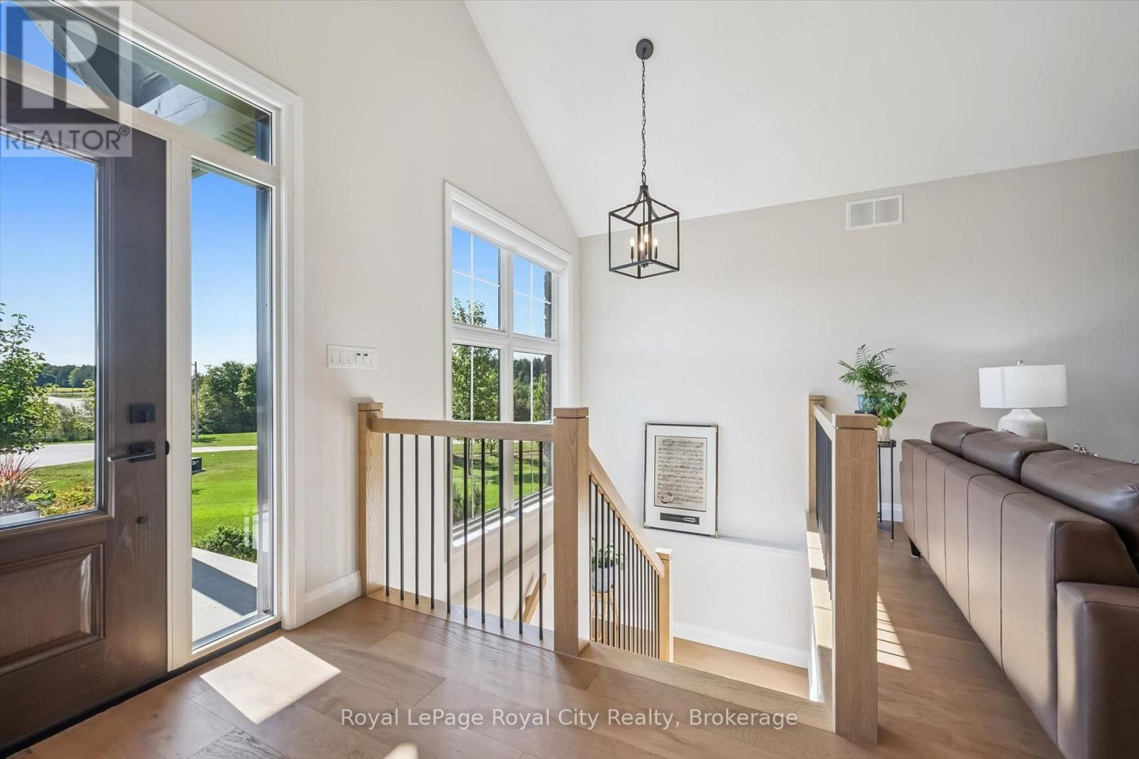 113 Sharron Court, Mapleton, Ontario  N0G 2K0 - Photo 31 - X13755722