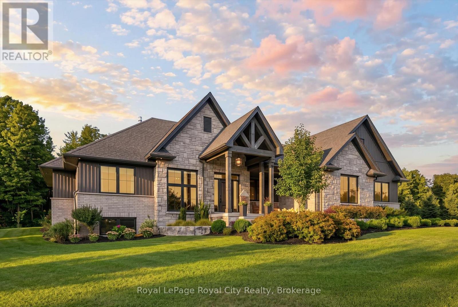 113 Sharron Court, Mapleton, Ontario  N0G 2K0 - Photo 49 - X13755722