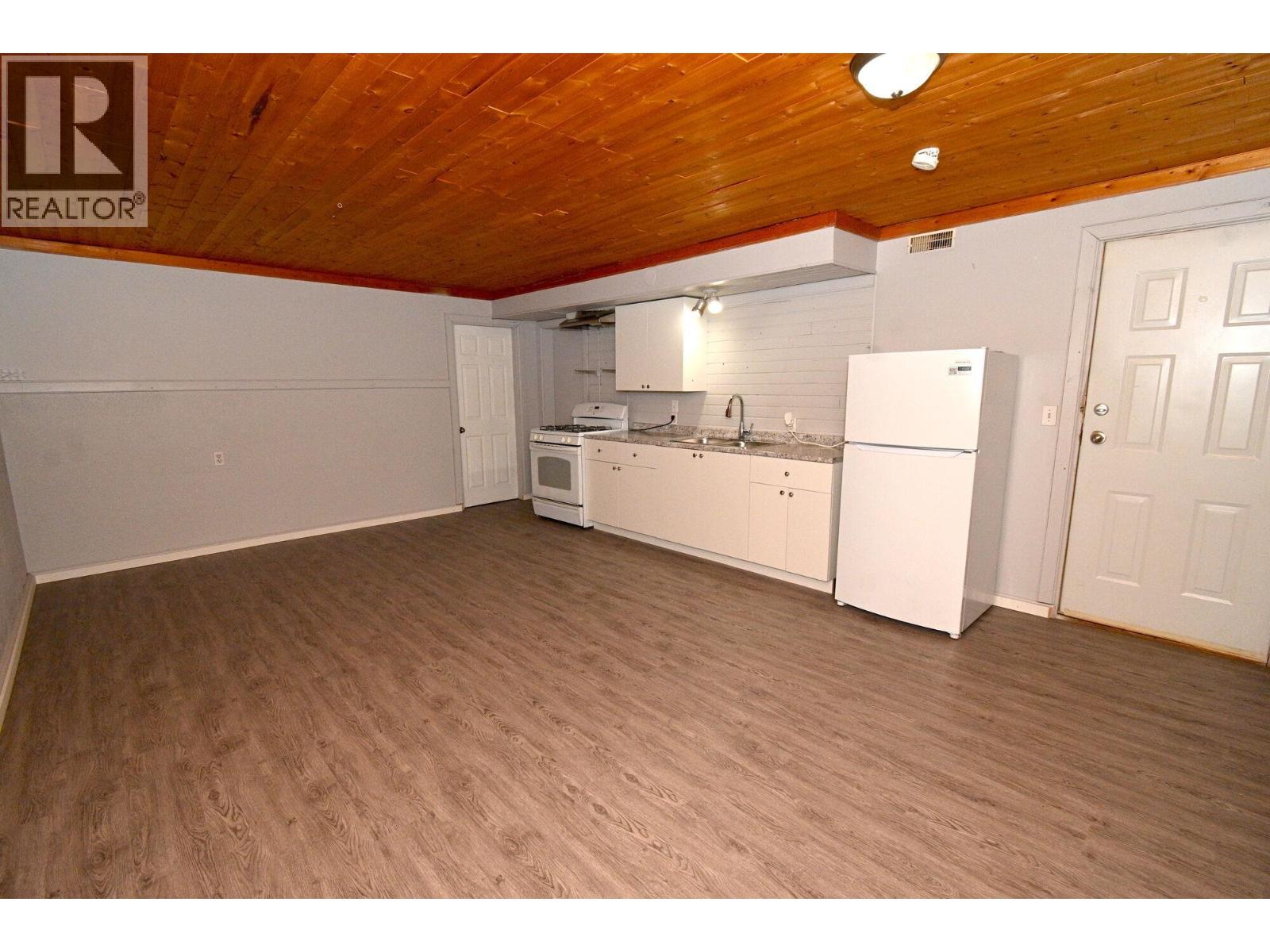 1857-1863 Juniper Street, Prince George, British Columbia  V2L 1N6 - Photo 13 - R3159938
