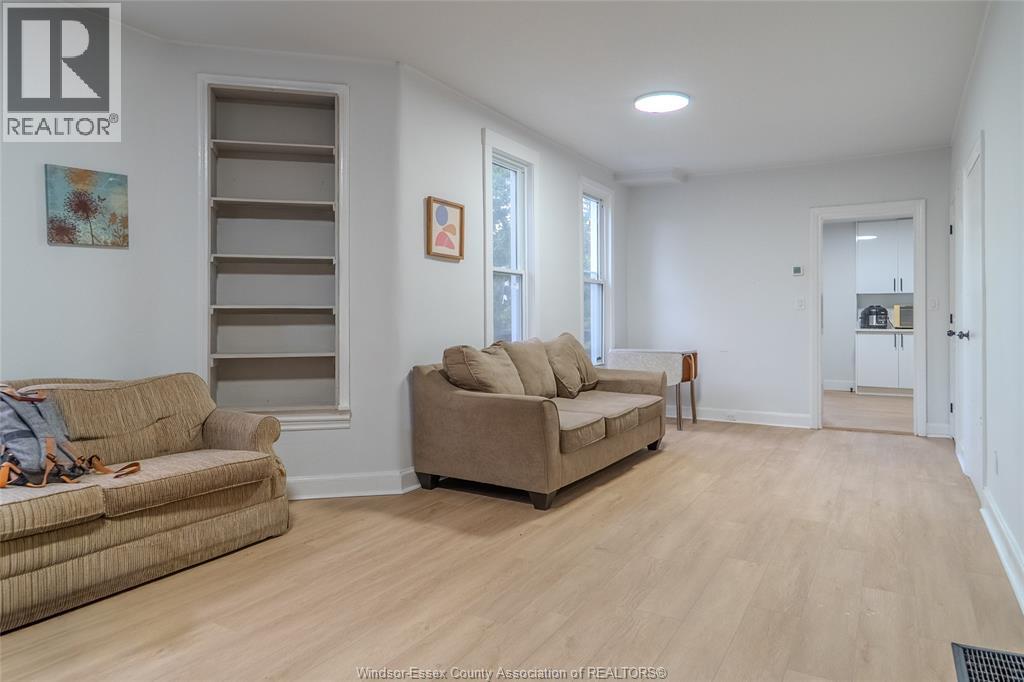 523 Caron Avenue, Windsor, Ontario  N8T 1C1 - Photo 6 - 26021594