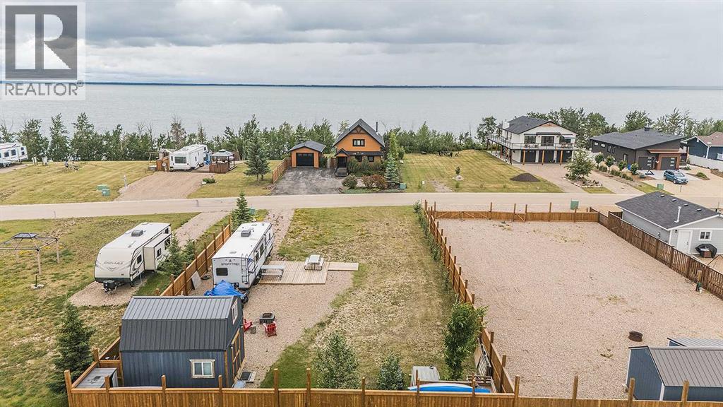 13 Marina Crescent, Rural Stettler No. 6, Alberta  T0C 2L0 - Photo 1 - A2234531