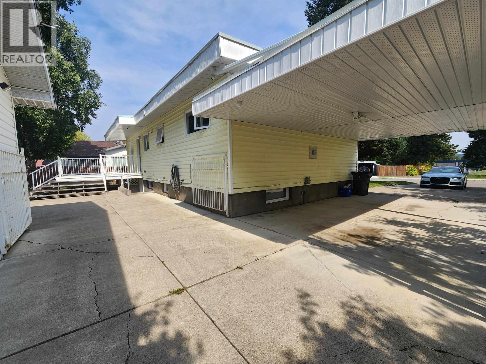 2614 Ellison Drive, Prince George, British Columbia  V2M 2S4 - Photo 5 - R3162113
