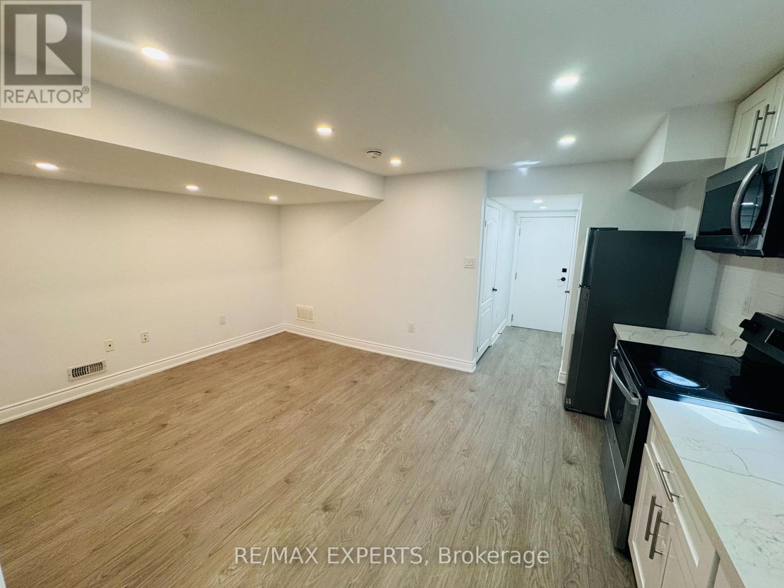 2 - 117 Baffin Crescent, Brampton, Ontario L7A 4K9 - Photo 11 - W13755662