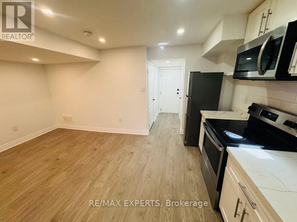 2 - 117 Baffin Crescent, Brampton, Ontario L7A 4K9 - Photo 13 - W13755662