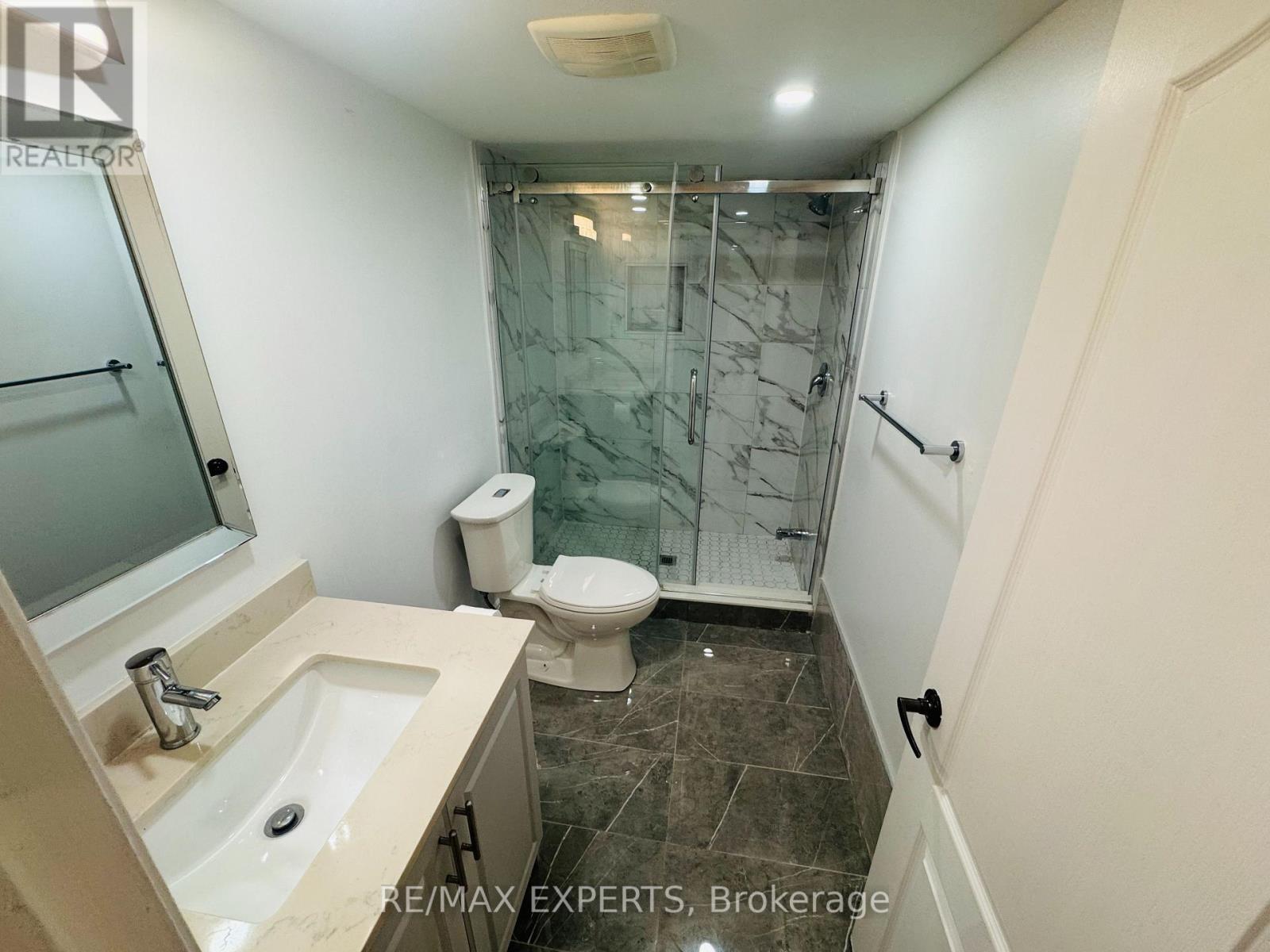 2 - 117 Baffin Crescent, Brampton, Ontario L7A 4K9 - Photo 7 - W13755662