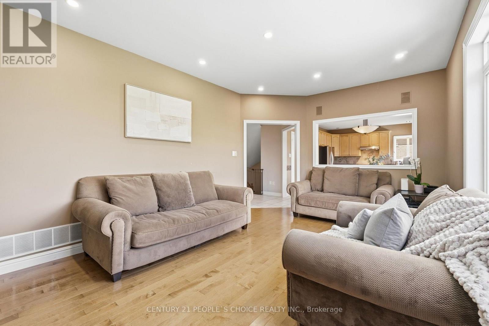 43 Strawberry Hill Court, Caledon, Ontario L7E 2M4 - Photo 20 - W13755670