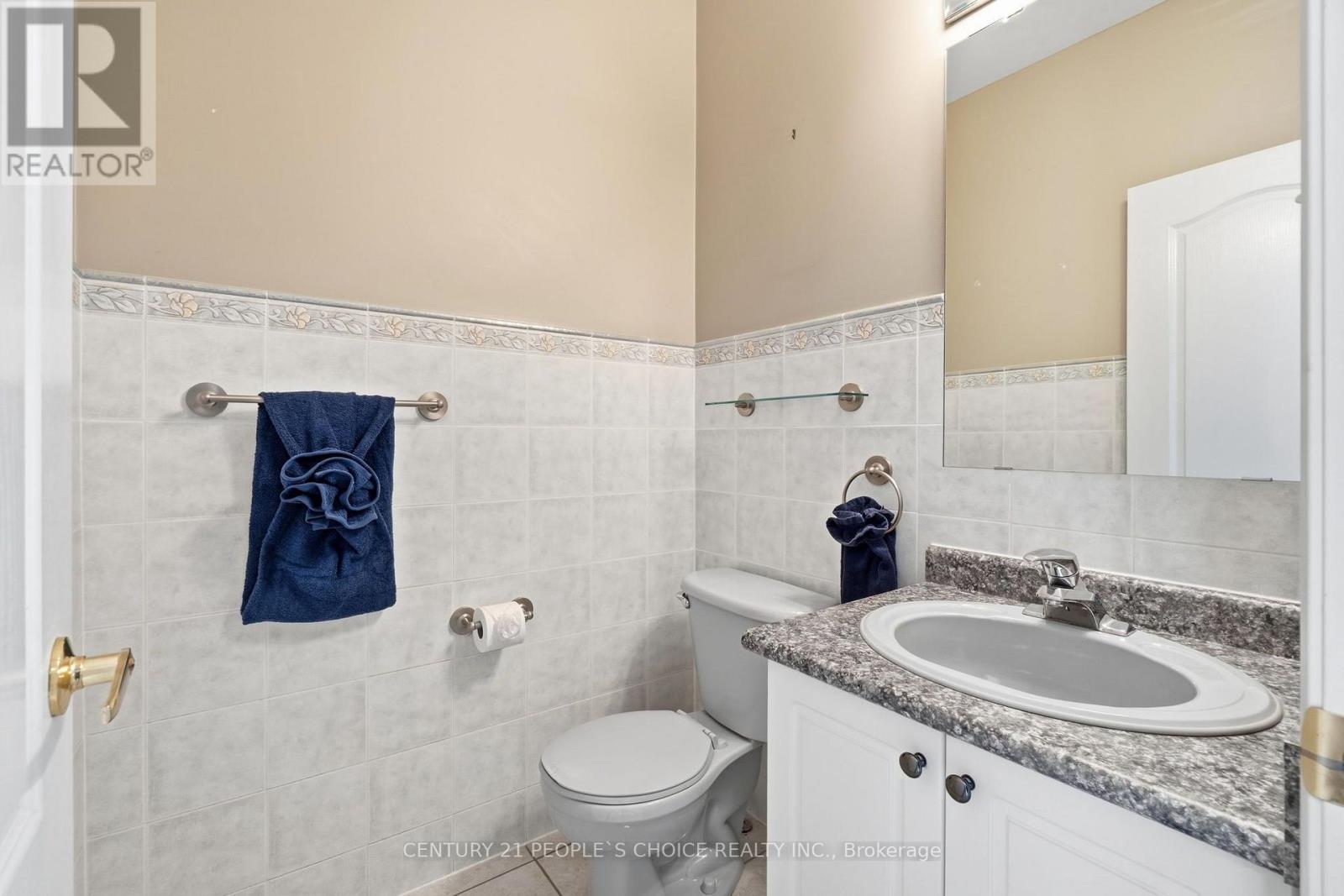 43 Strawberry Hill Court, Caledon, Ontario L7E 2M4 - Photo 22 - W13755670