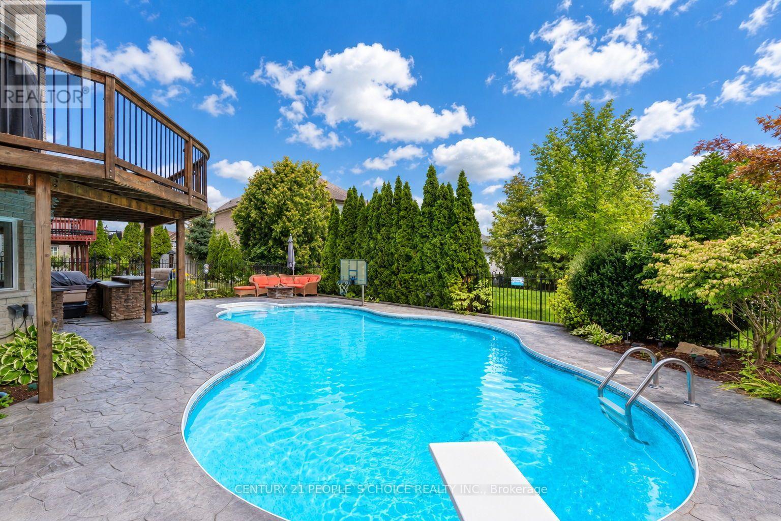 43 Strawberry Hill Court, Caledon, Ontario L7E 2M4 - Photo 48 - W13755670