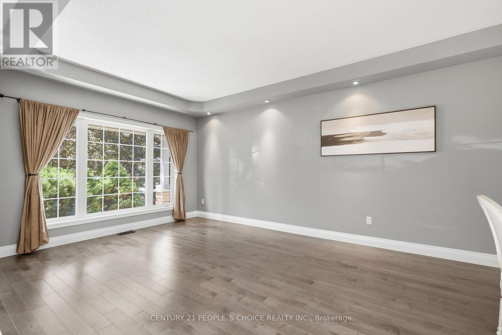 43 Strawberry Hill Court, Caledon, Ontario L7E 2M4 - Photo 9 - W13755670