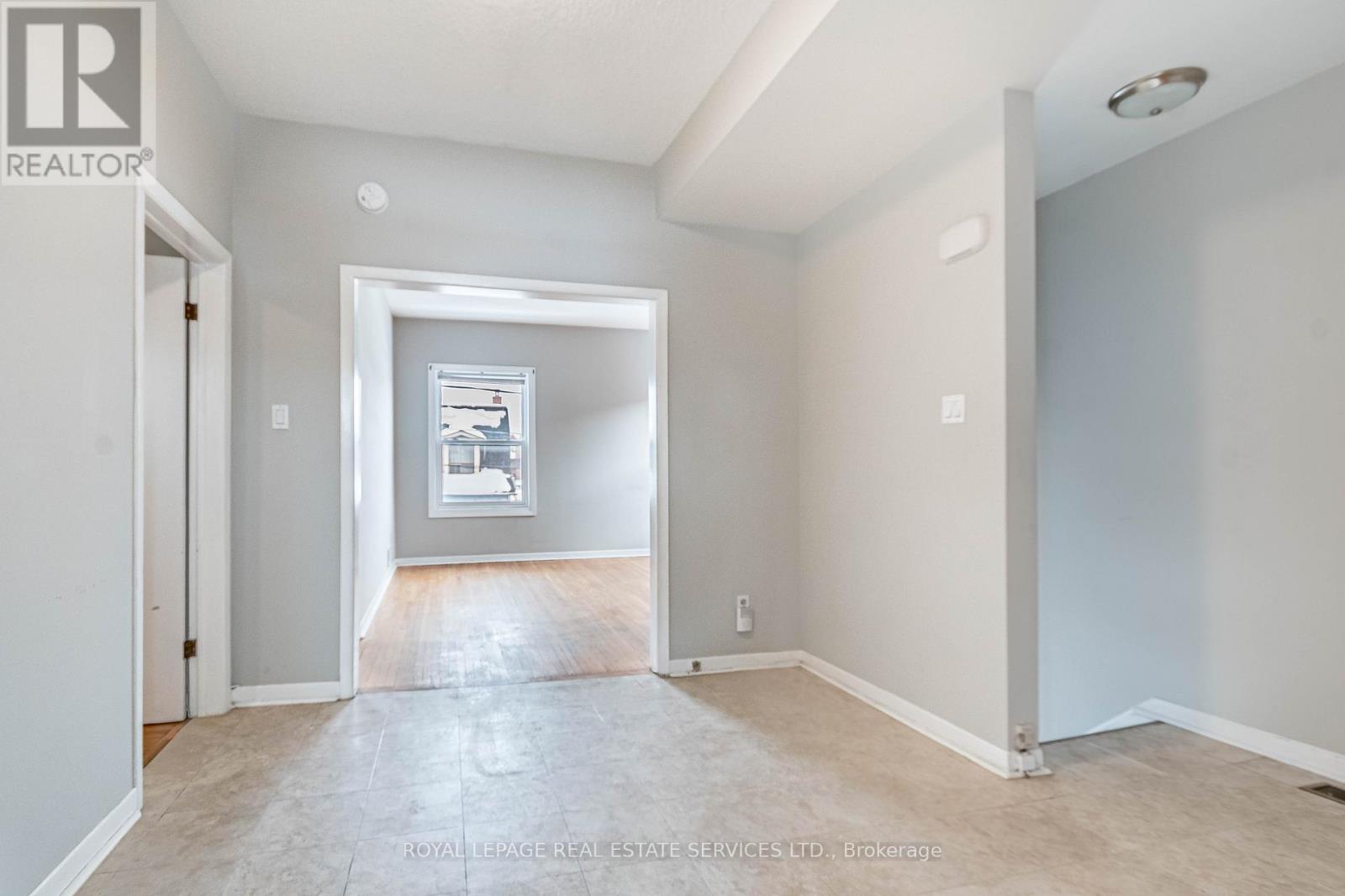 740 Lansdowne Avenue, Toronto, Ontario M6H 3Y8 - Photo 8 - W13755698