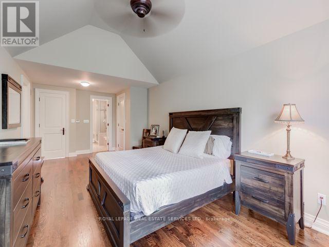 42 Mervyn Avenue, Toronto (Islington-City Centre West), Ontario  M9B 1N3 - Photo 20 - W13755740