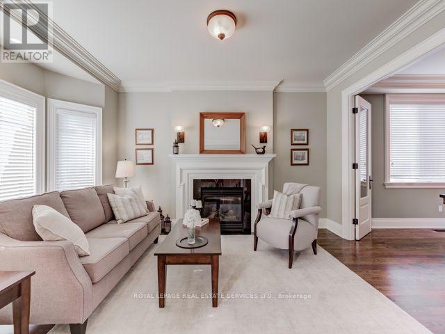 42 Mervyn Avenue, Toronto (Islington-City Centre West), Ontario  M9B 1N3 - Photo 7 - W13755740