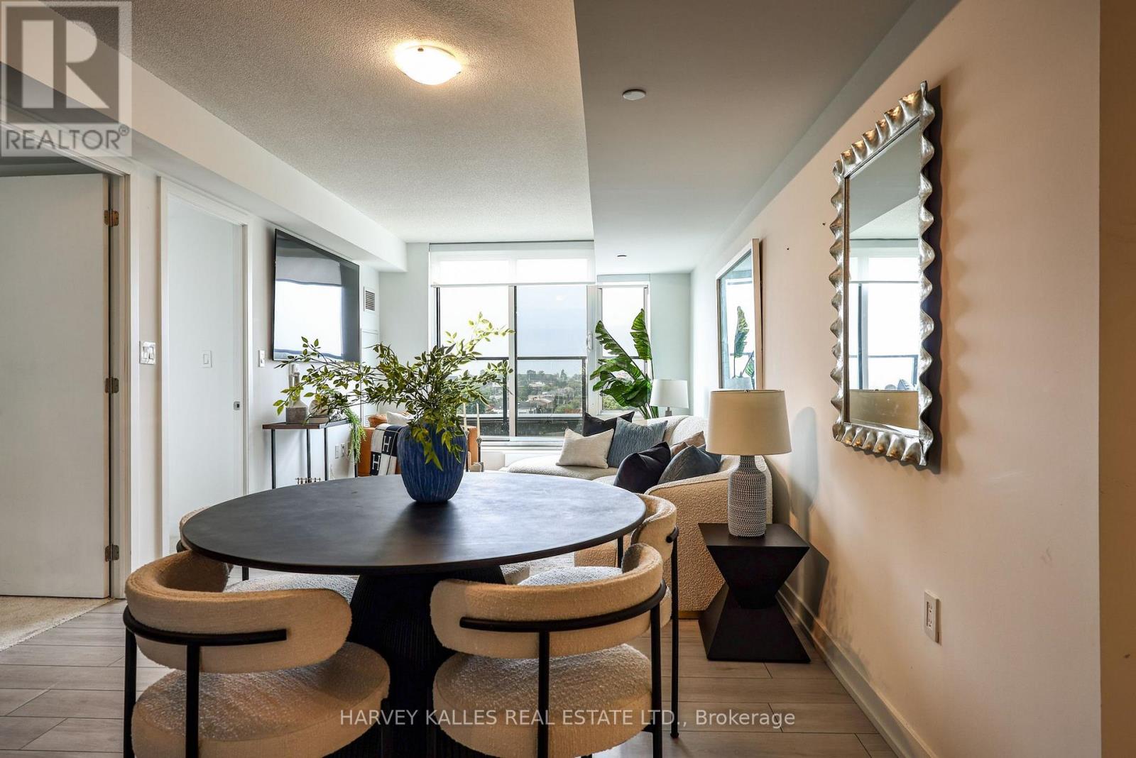 606 - 556 Marlee Avenue, Toronto, Ontario  M6B 0B1 - Photo 9 - W13755748