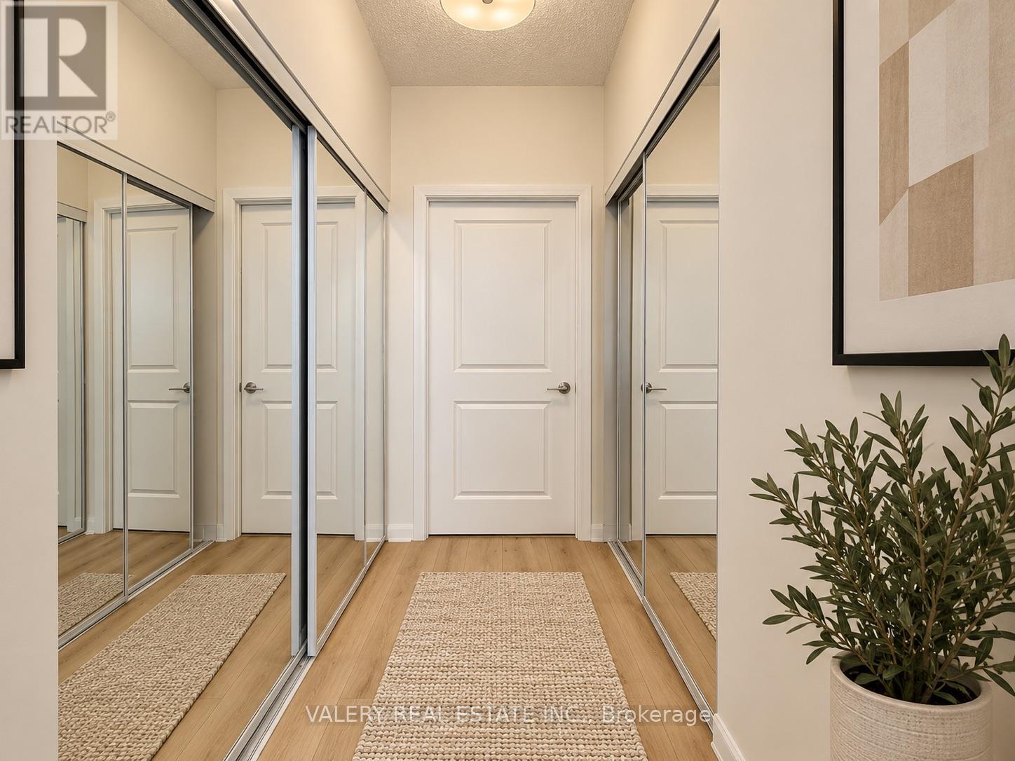 1209 - 55 Eglinton Avenue W, Mississauga, Ontario L5R 0E4 - Photo 10 - W13755766