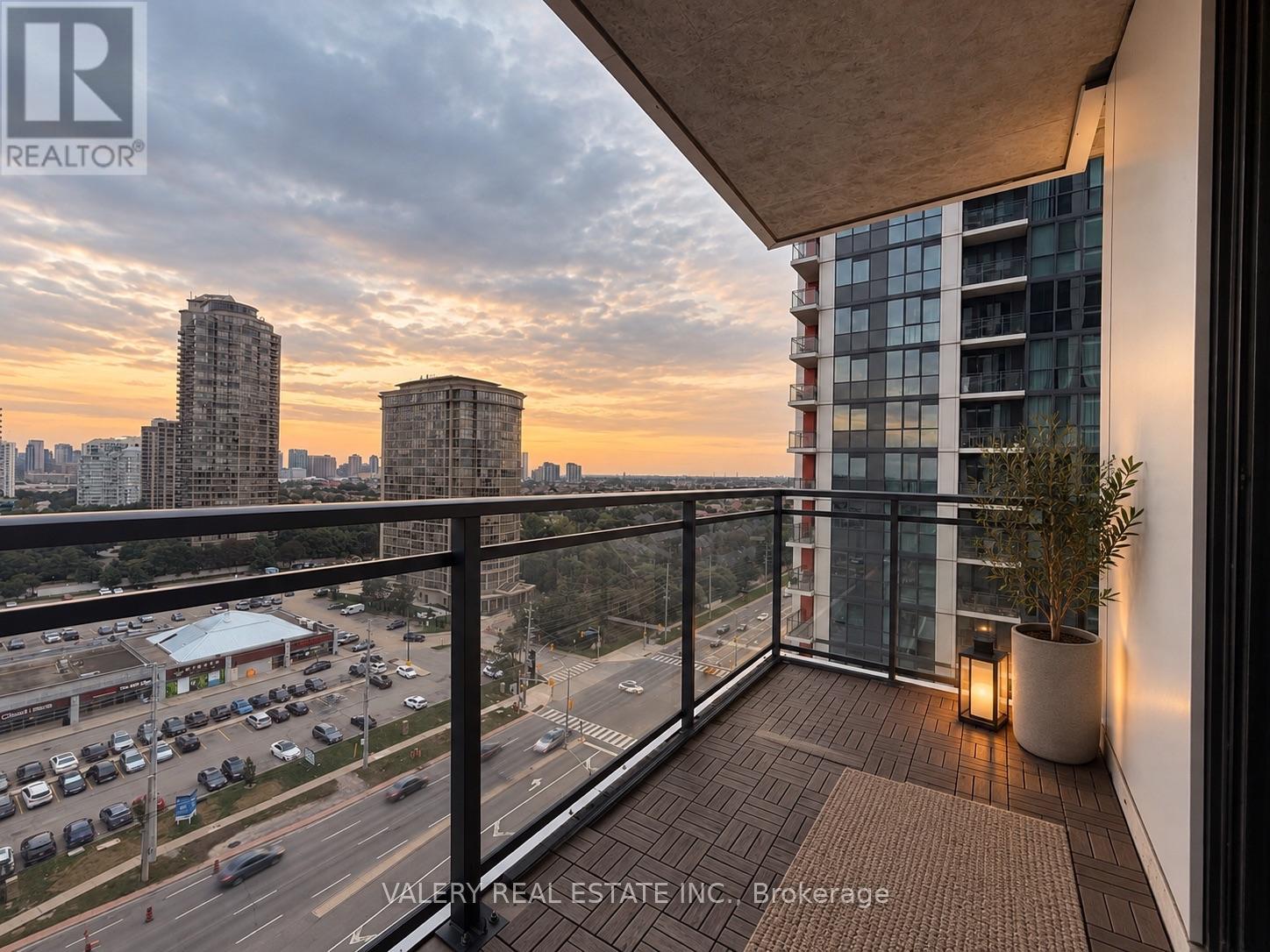 1209 - 55 Eglinton Avenue W, Mississauga, Ontario L5R 0E4 - Photo 13 - W13755766