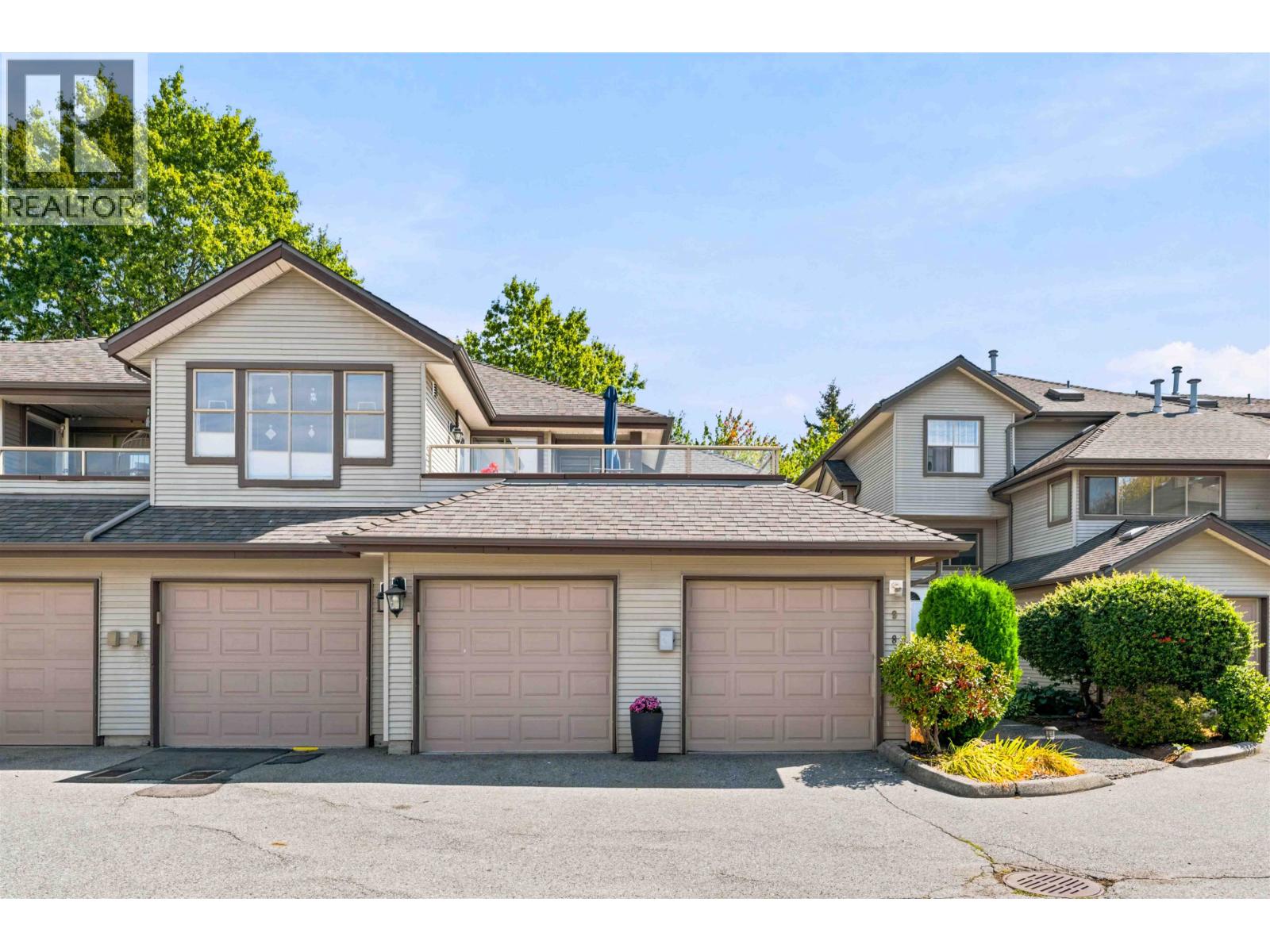8 19160 119 Avenue, Pitt Meadows, British Columbia  V3Y 2L7 - Photo 1 - R3162231