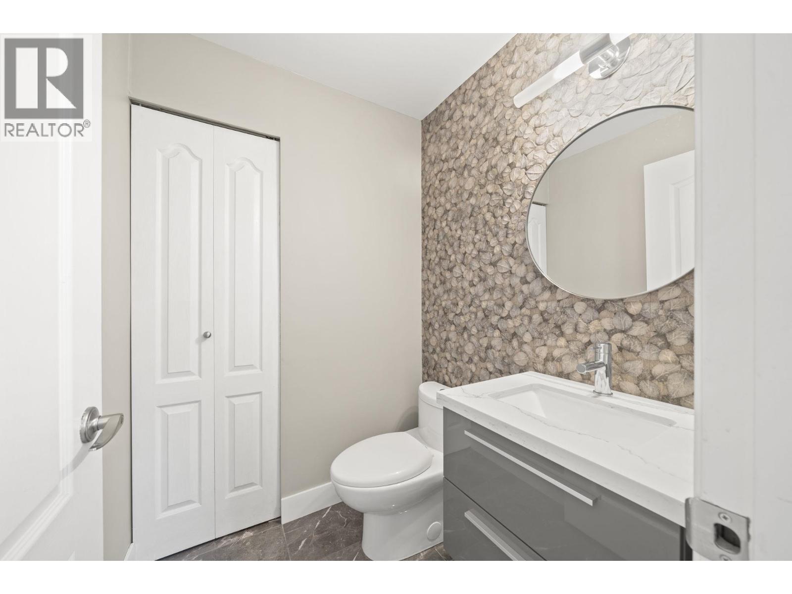 24 6100 Woodwards Road, Richmond, British Columbia  V7E 6G7 - Photo 13 - R3158920