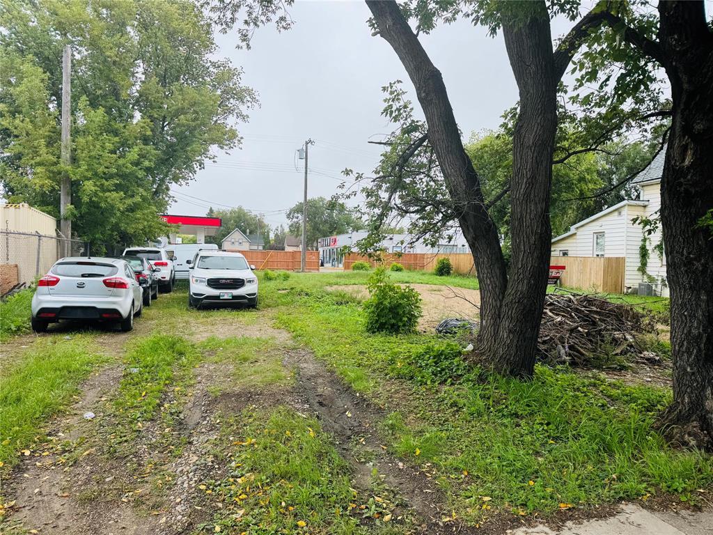 109 2nd Street, Brandon, Manitoba