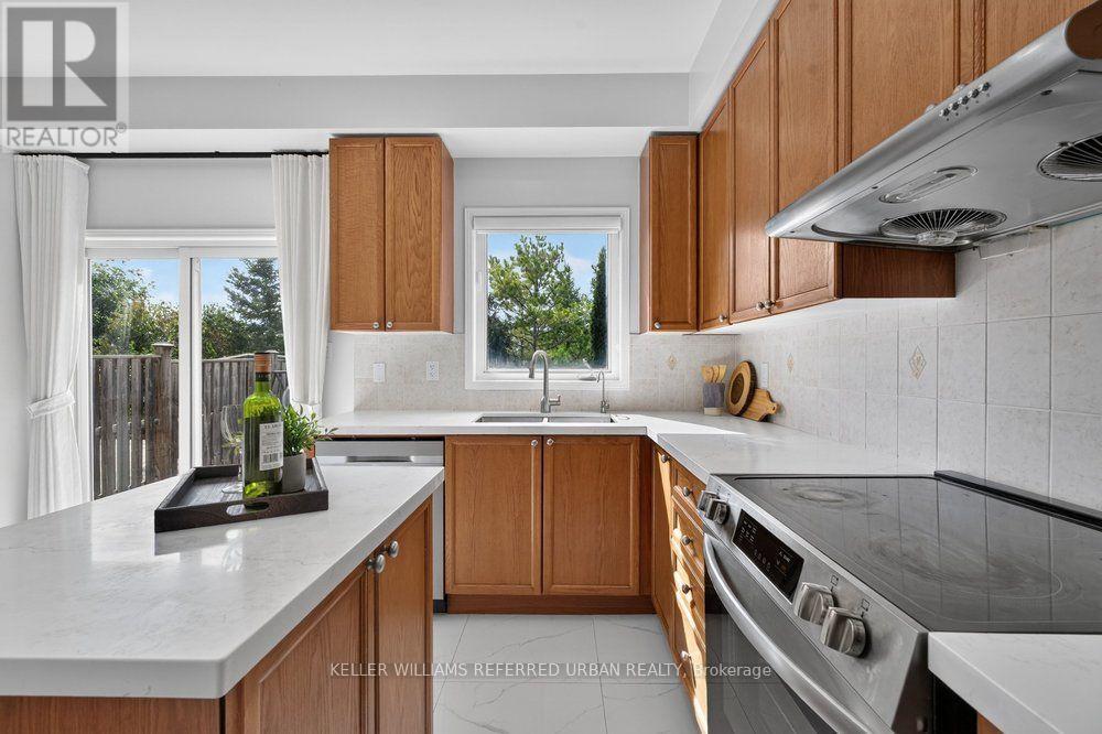 571 Reeves Way Boulevard, Whitchurch-Stouffville, Ontario  L4A 0H1 - Photo 15 - N13751430