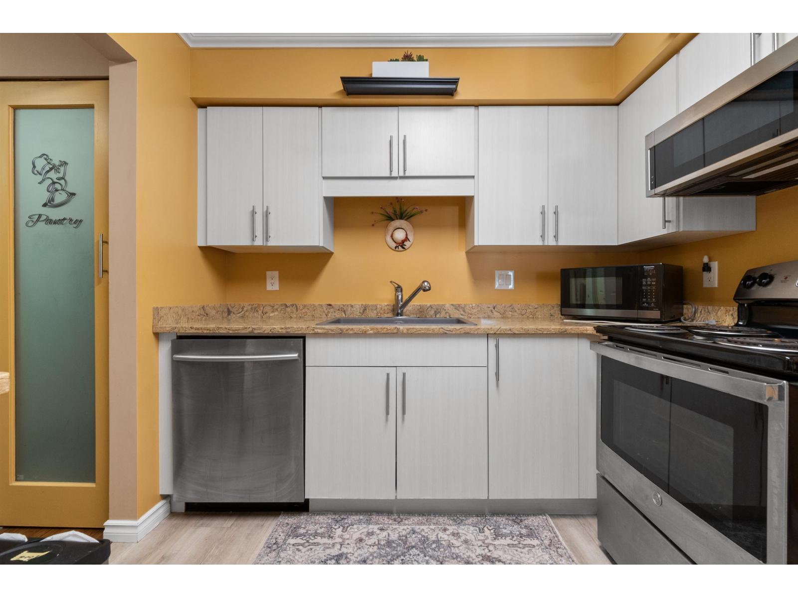 109 8725 Elm Drive, Chilliwack Proper South, Chilliwack, British Columbia  V2P 4Y3 - Photo 5 - R3162277