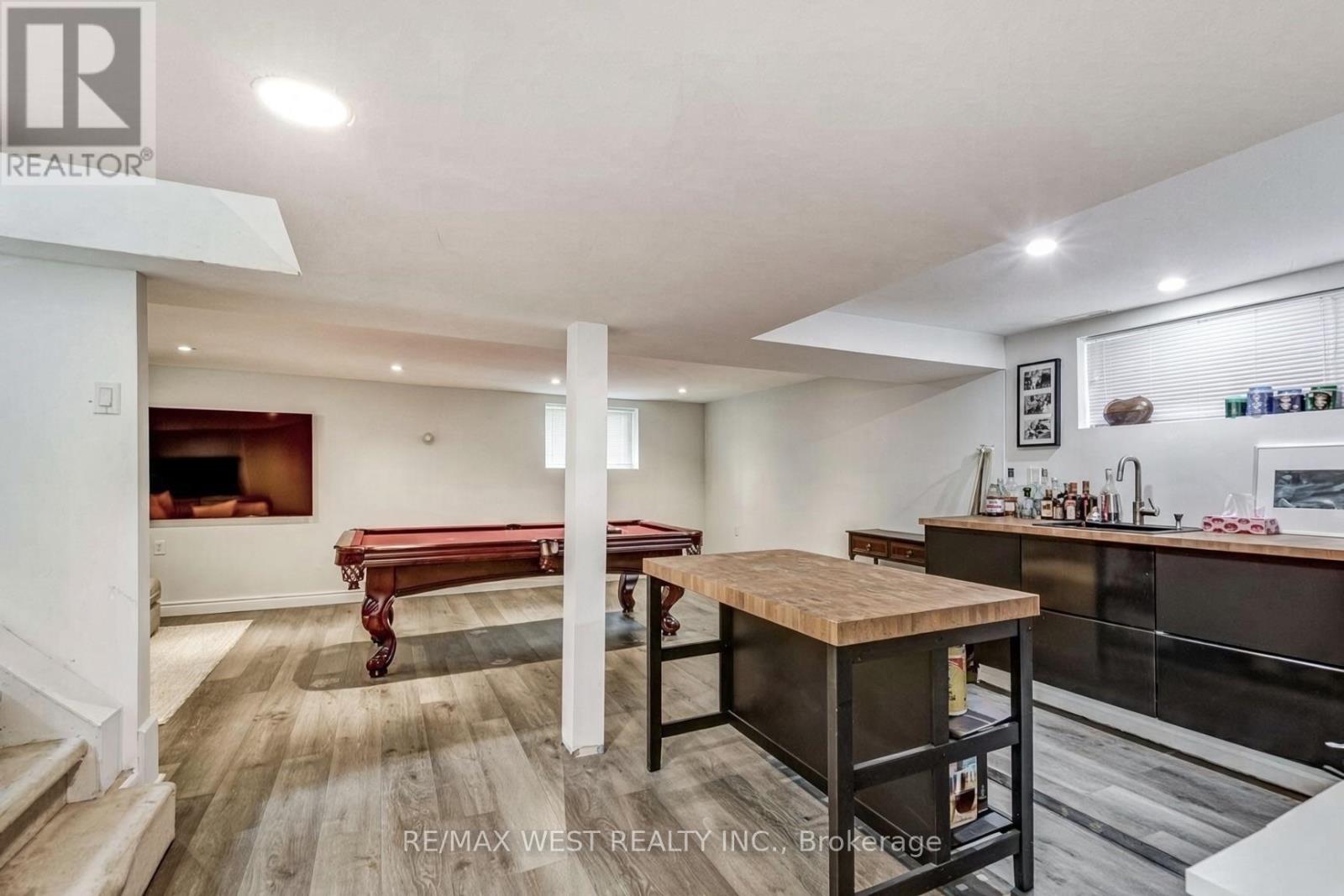 15 Wendover Road, Toronto, Ontario  M8X 2L1 - Photo 15 - W13711208