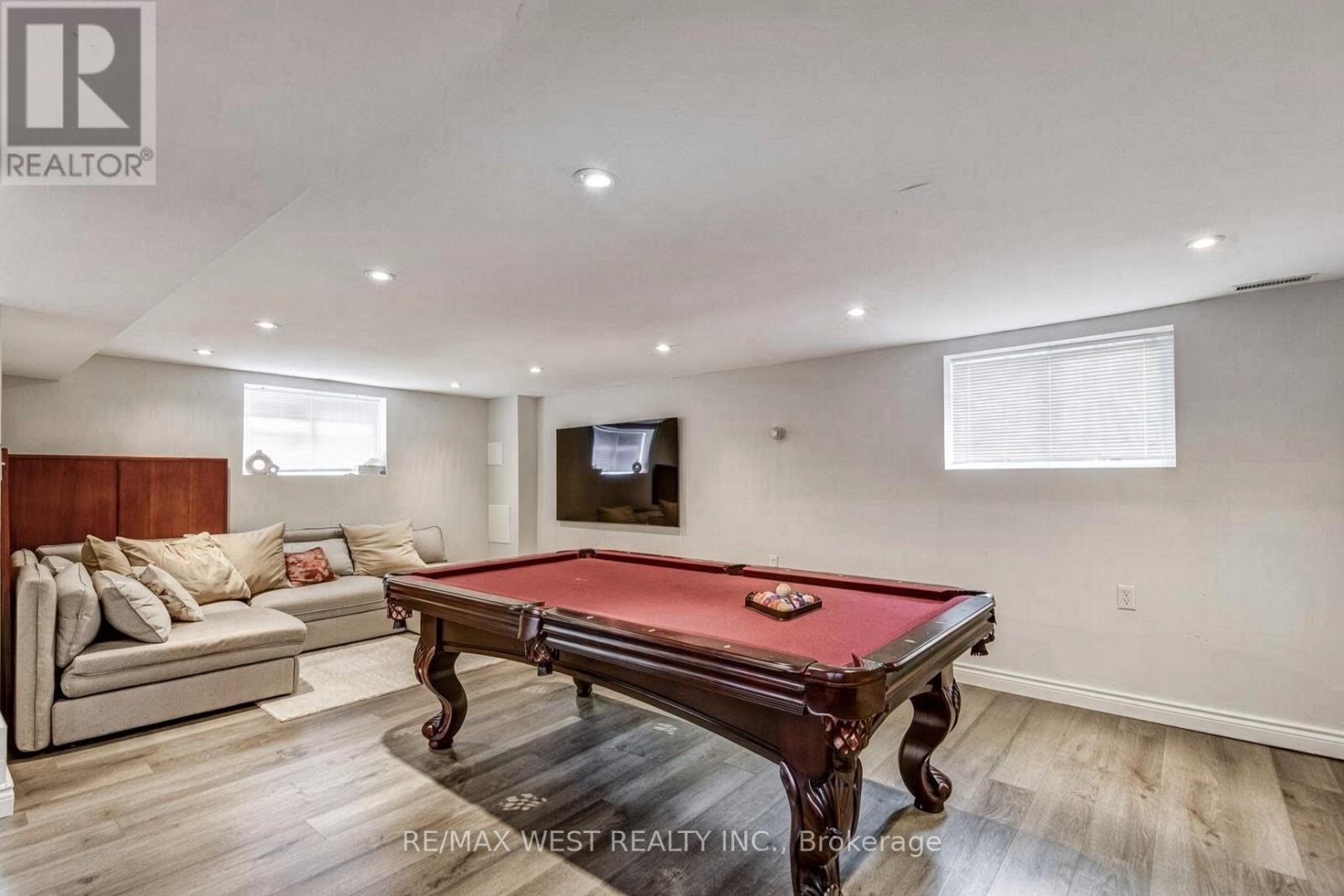 15 Wendover Road, Toronto, Ontario  M8X 2L1 - Photo 16 - W13711208