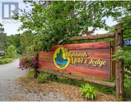 1064 OMAGAKI ROAD N, Minden Hills, Ontario