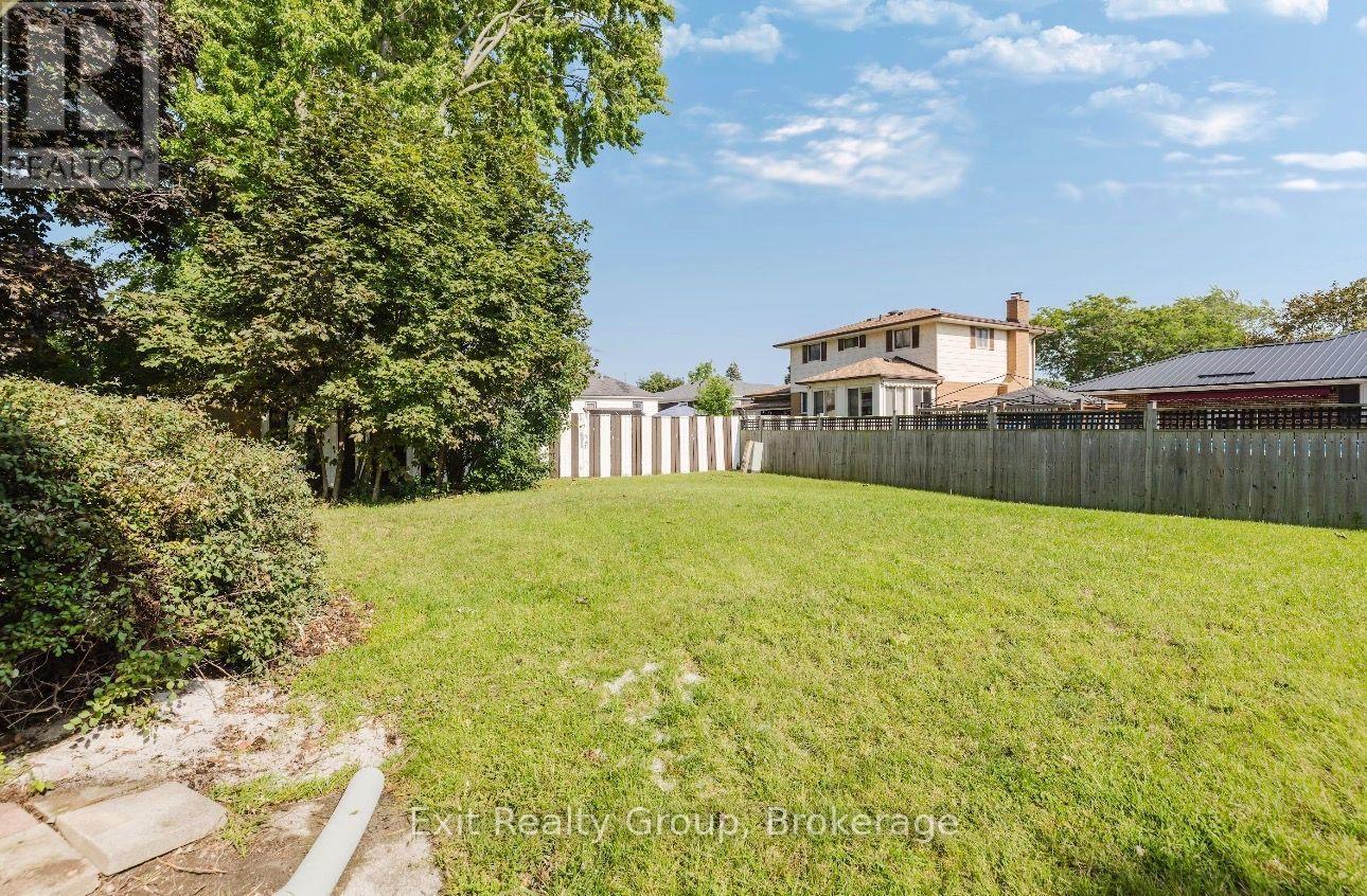 6 Ernest Court, Belleville, Ontario  K8P 4H7 - Photo 28 - X13754676