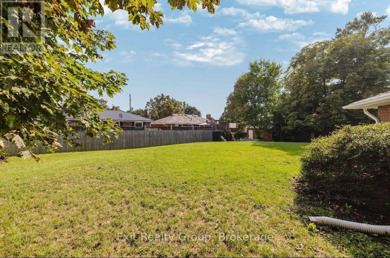 6 Ernest Court, Belleville, Ontario  K8P 4H7 - Photo 29 - X13754676
